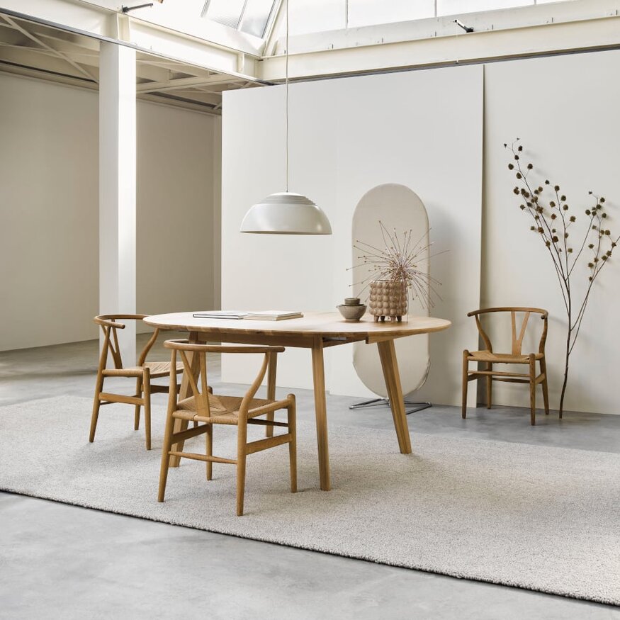 Ronde uitschuifbare tafel Nonne Ø130+(1x60) Sav & Økse Ronde uitschuifbare tafel Nonne Ø130+(1x60)