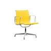 Vitra Vitra EA107 stoel geel hopsak aluminium frame Vitra