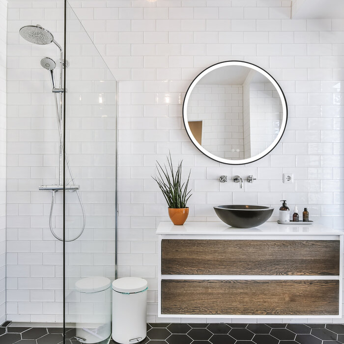 Badkamerspiegel Zwarte lijst - ø 80 cm - Anti-Condens & LED Dimbaar