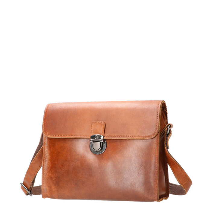Flap bag with lock