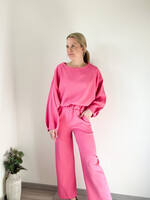 PINK IT IS ENSEMBLE one size