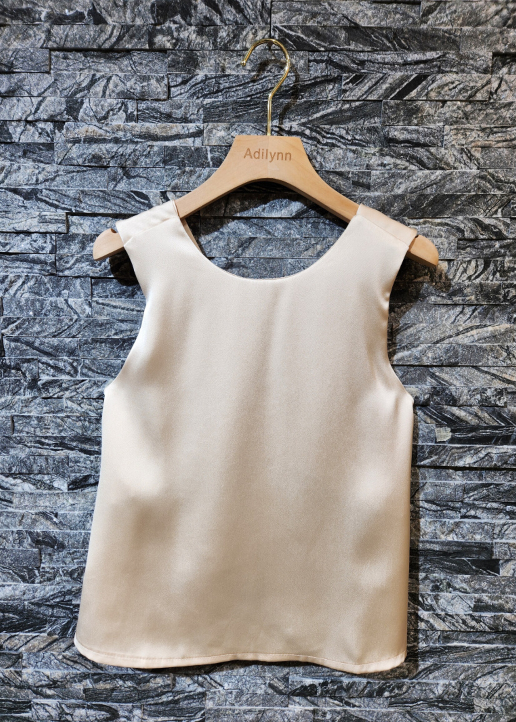 ADDIE TOP BEIGE