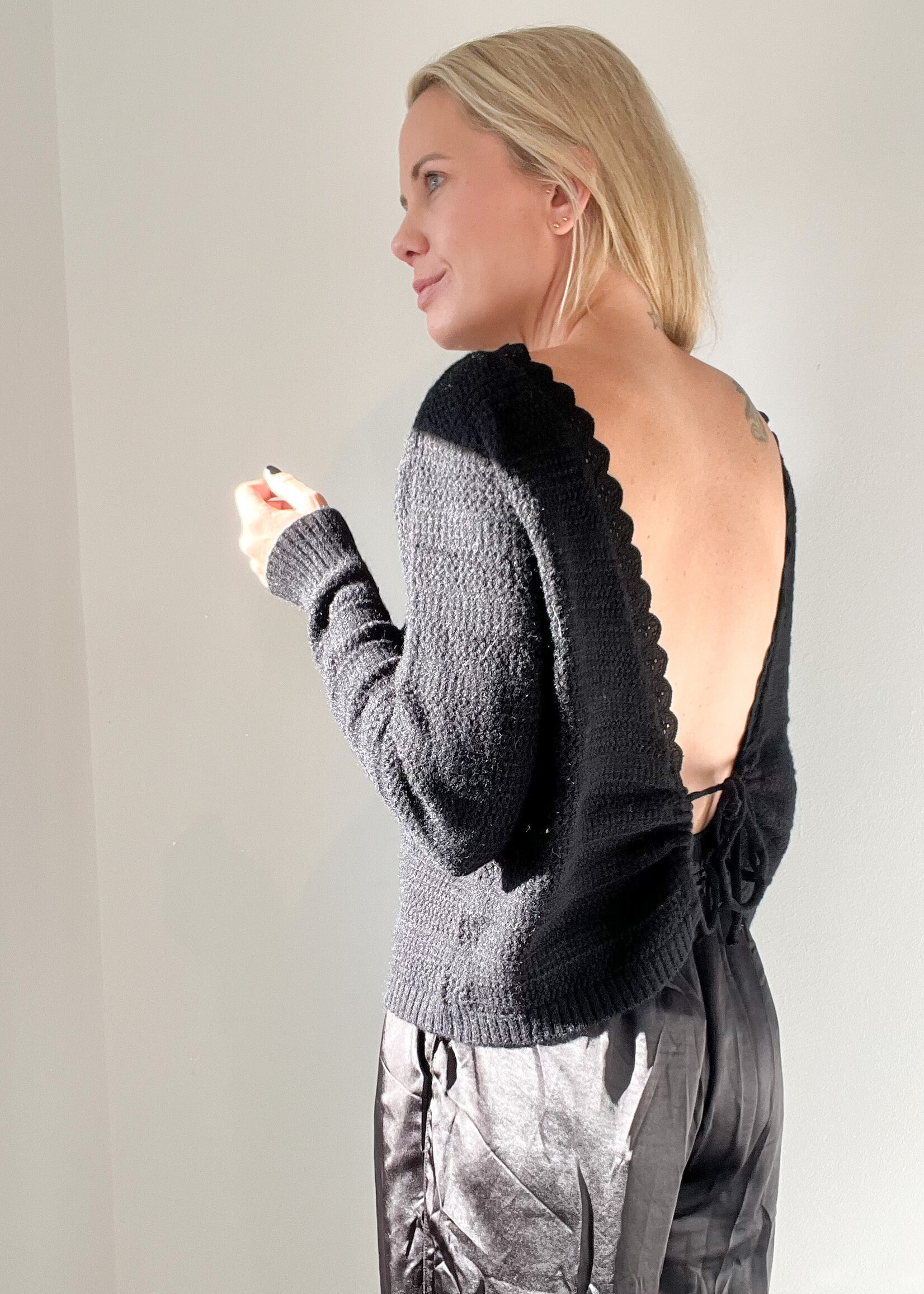 OPEN BACK PULL one size BLACK