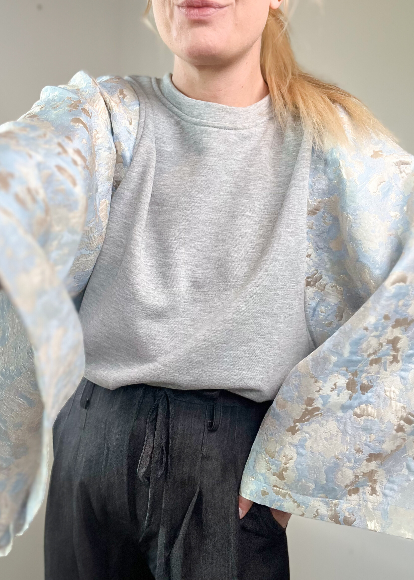 ANNABELLE GREY TOP one size