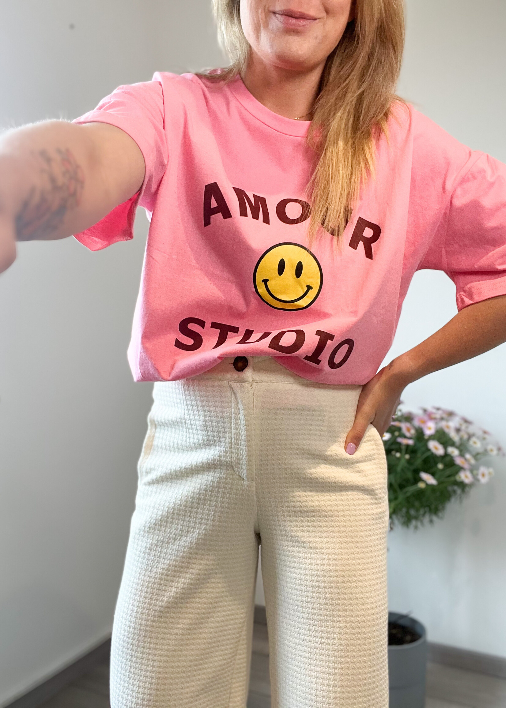 PINK AMOUR STUDIO TEE one size