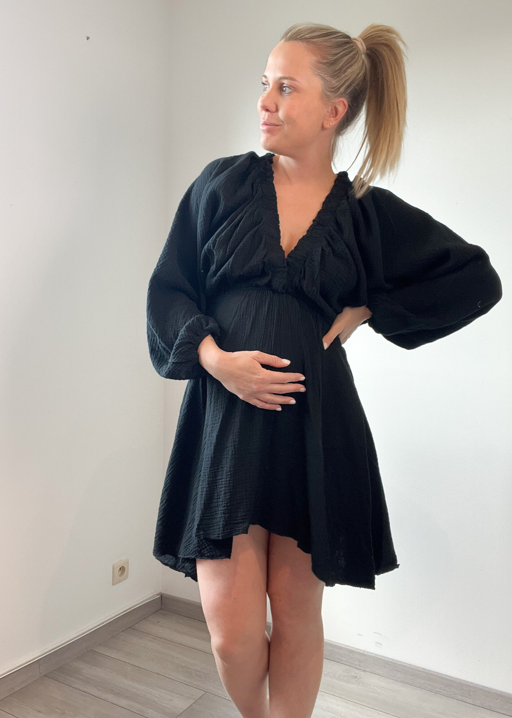 BLACK TETRA DRESS one size