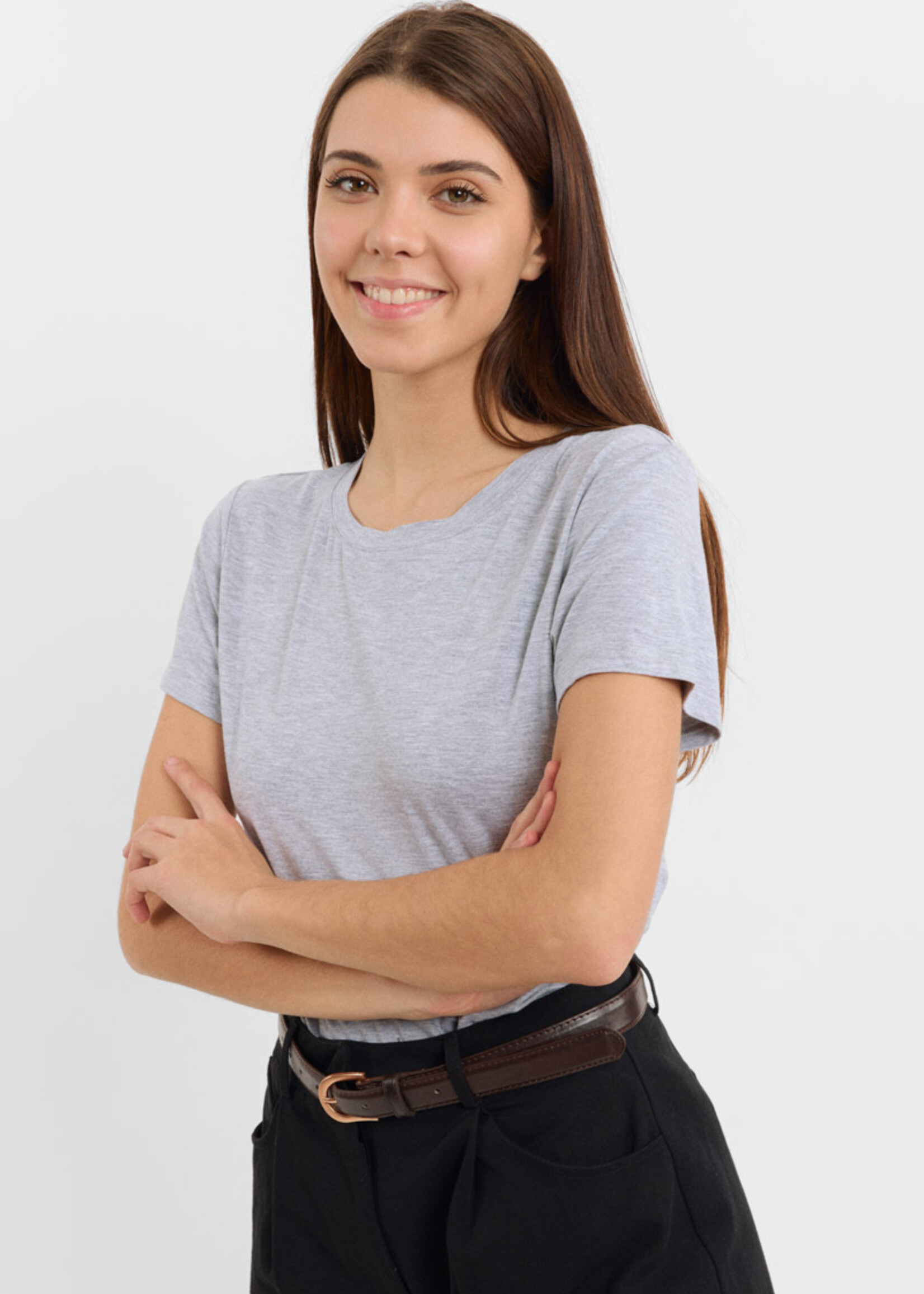 SARAH TEE GREY