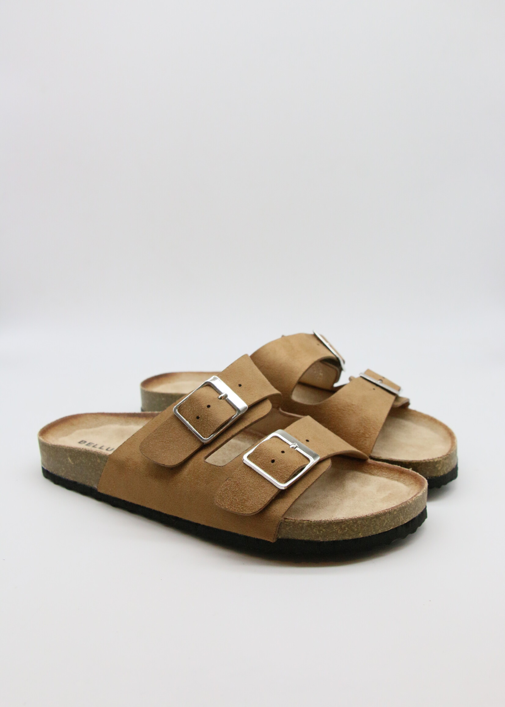 CAMEL SLIPPERS