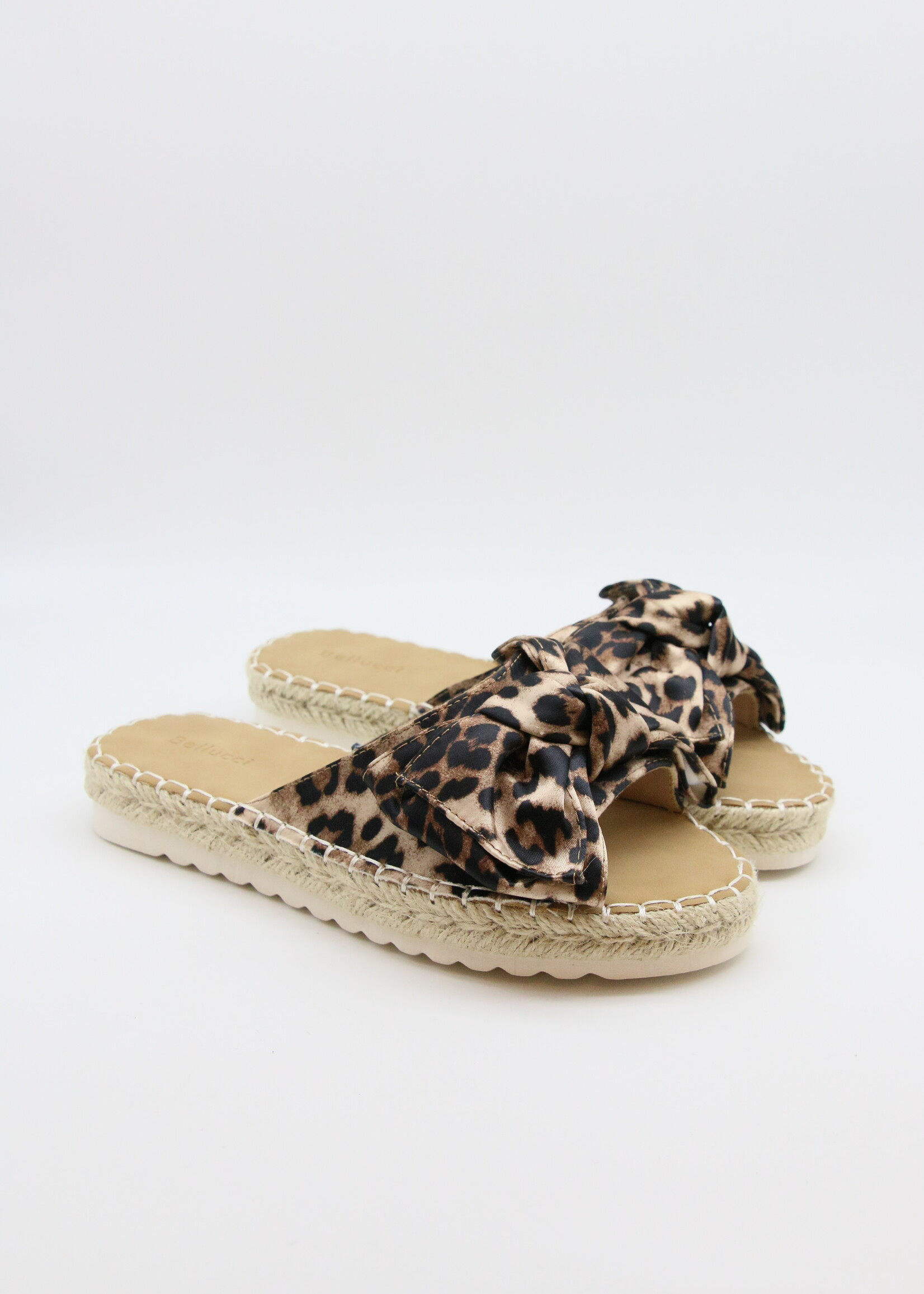 LEO BOW SLIPPERS