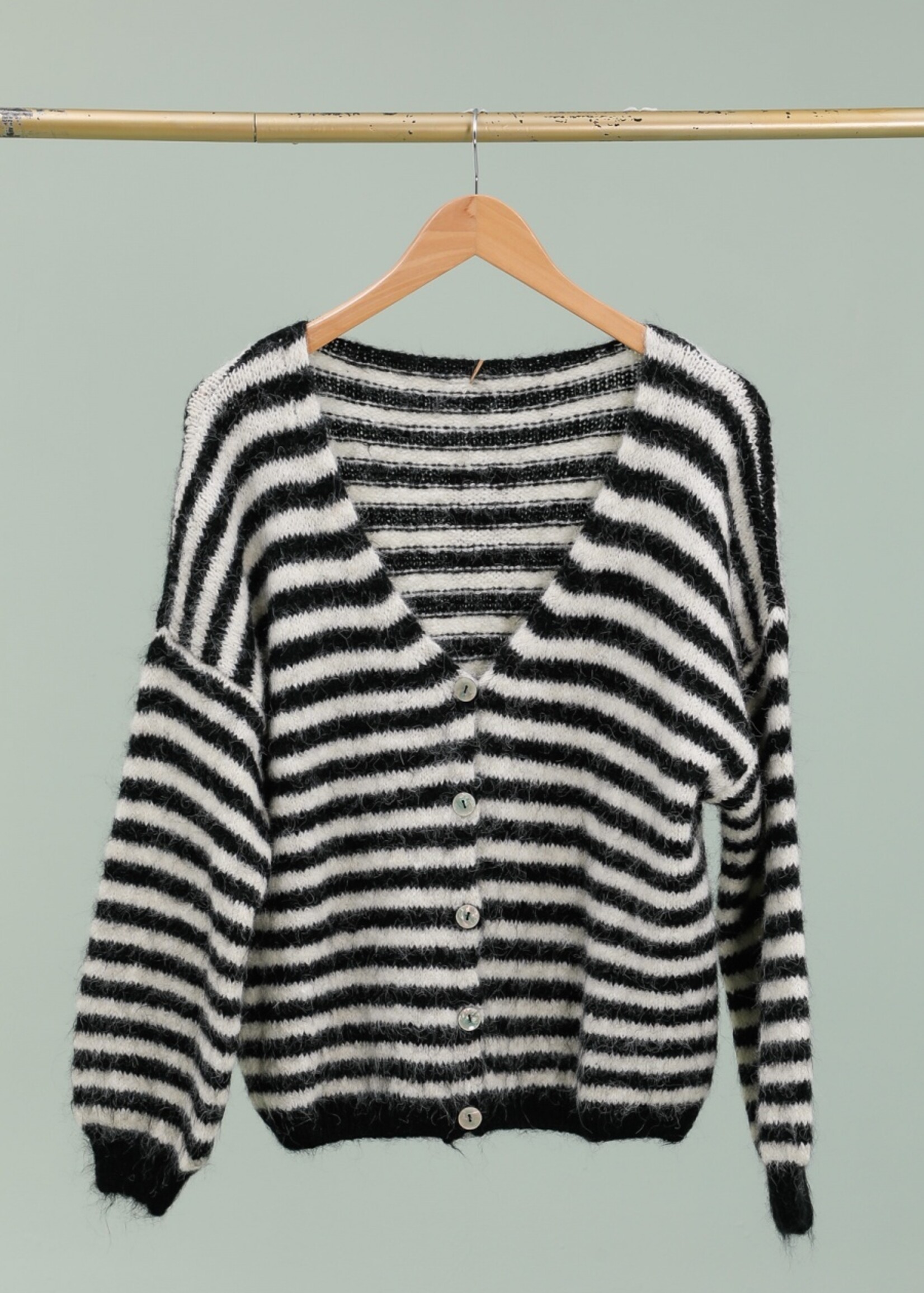 BLACK YANI KNIT one size