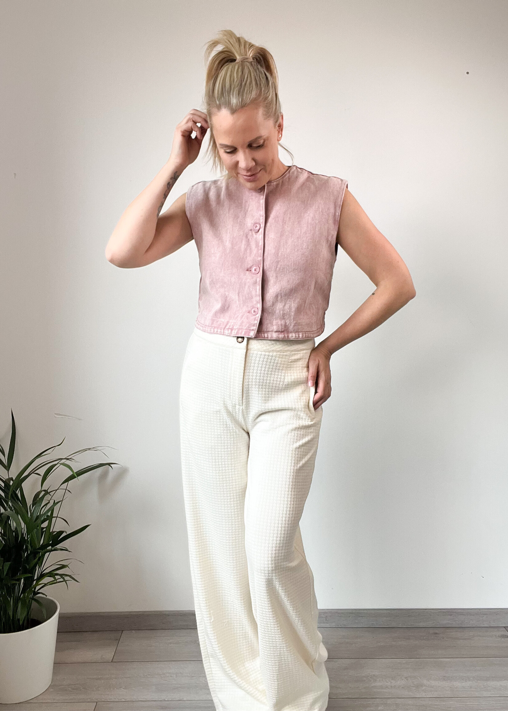 SOFT PINK GILET