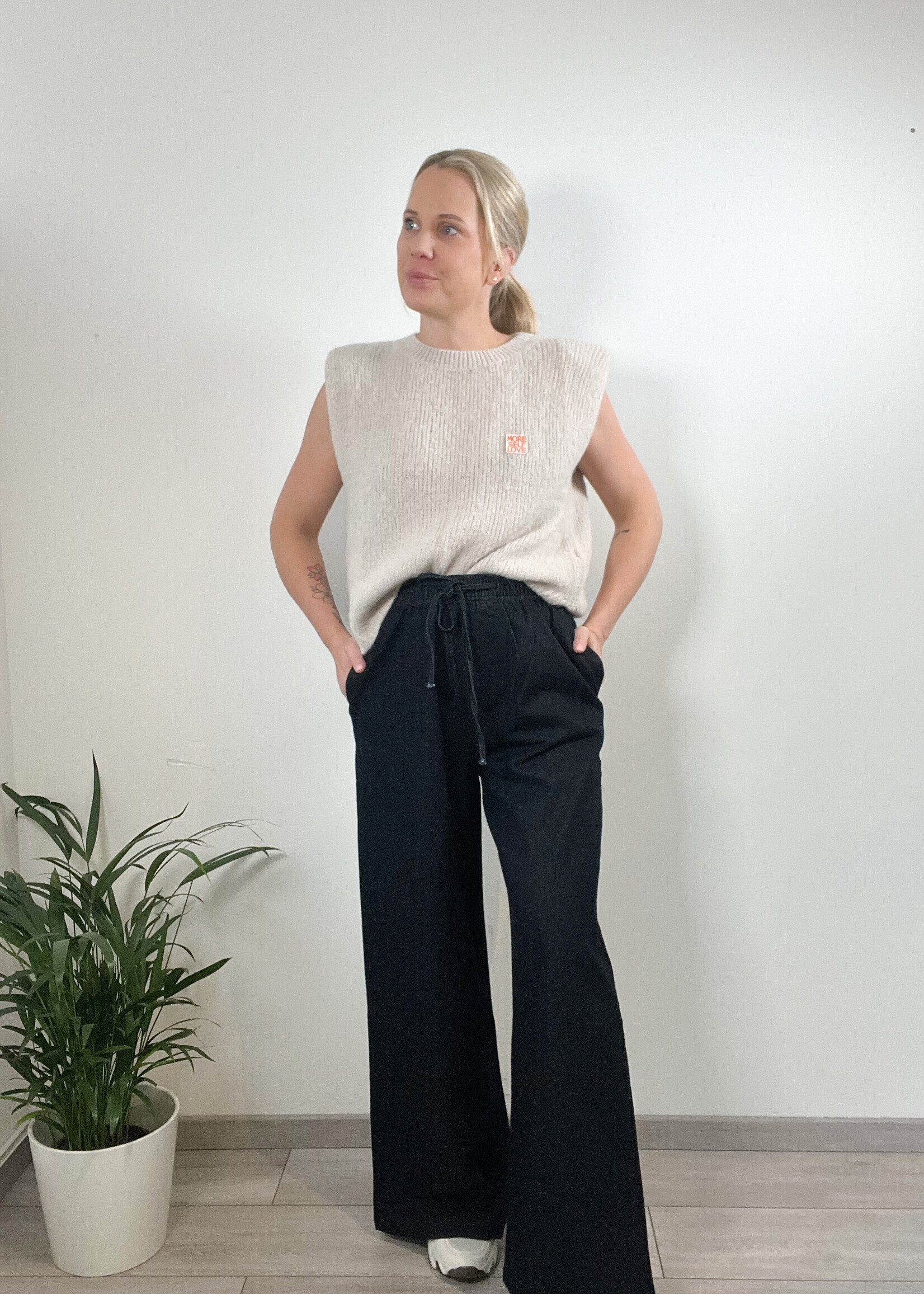 BEIGE KNIT TOP  one size
