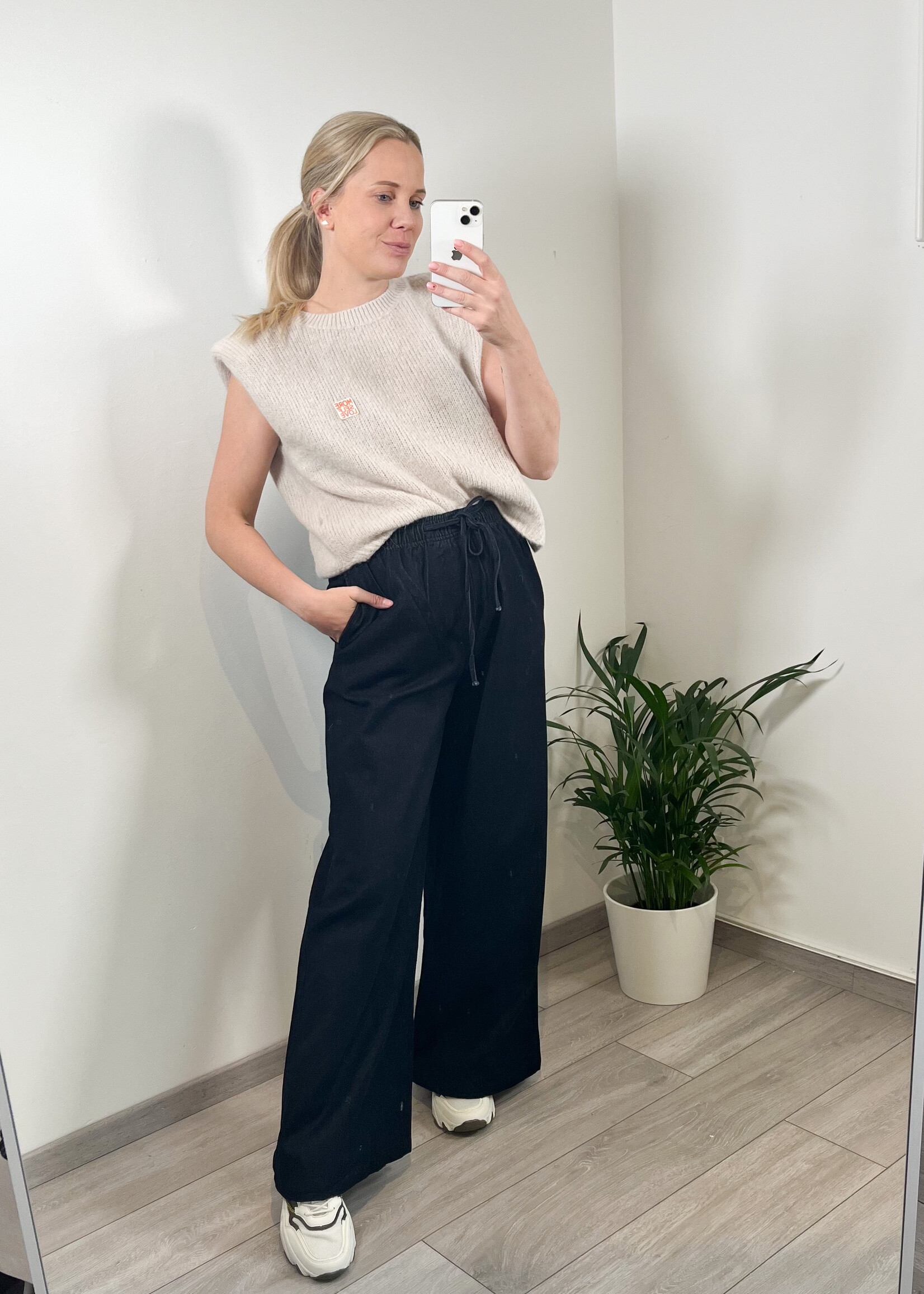 BEIGE KNIT TOP  one size