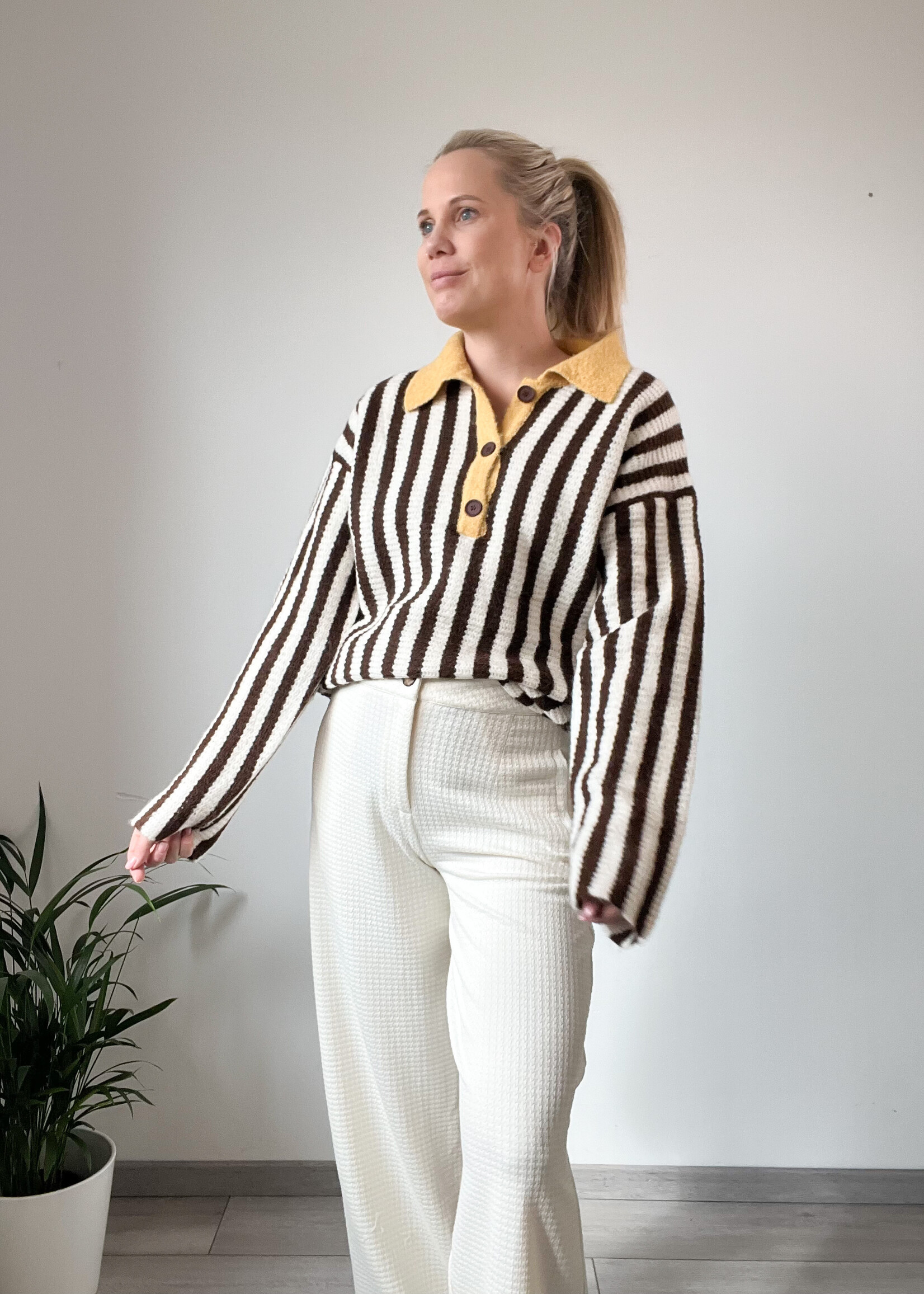 STRIPES WITH YELLOW POLO JUMPER