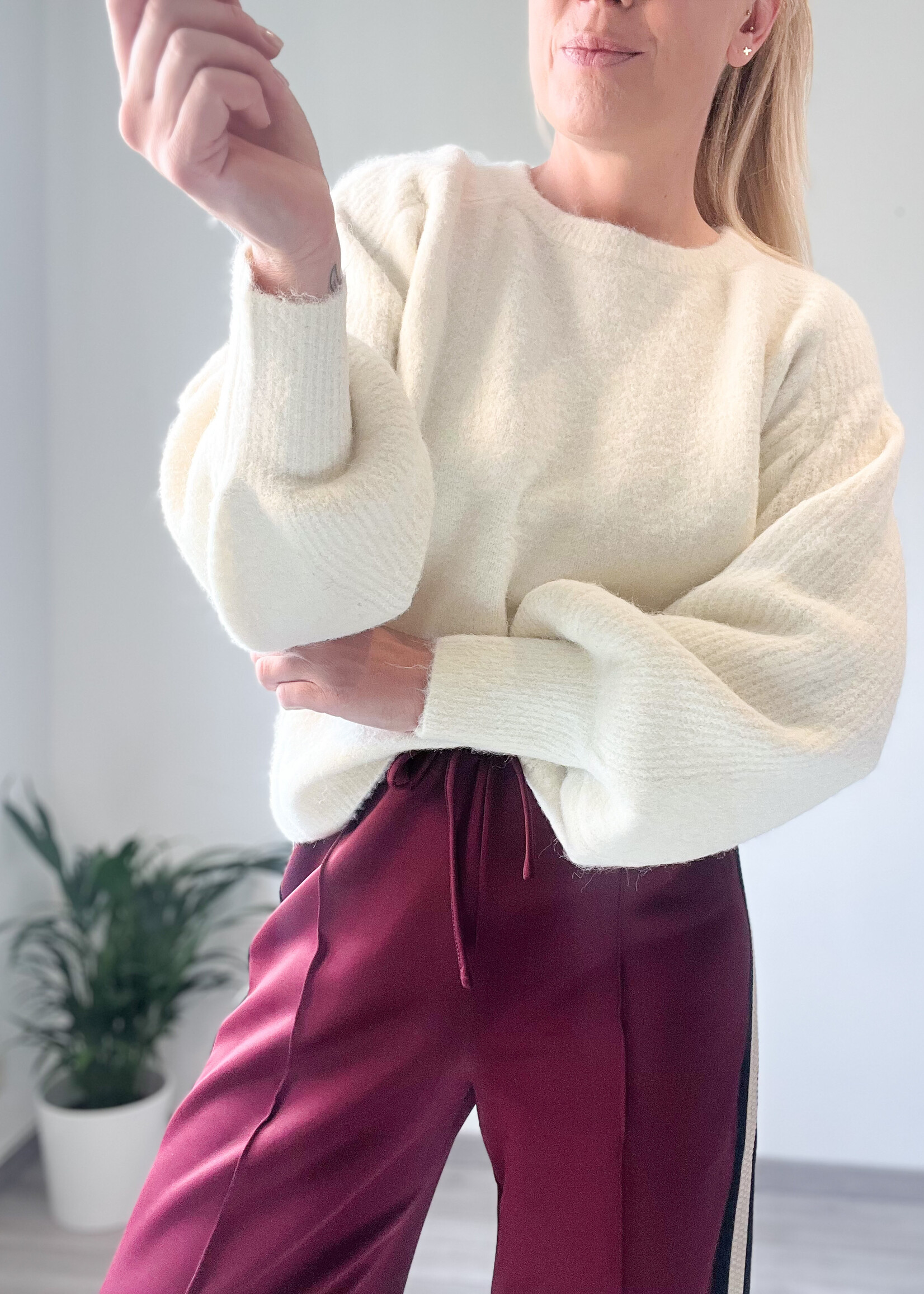 ECRU PAULIE KNIT one size