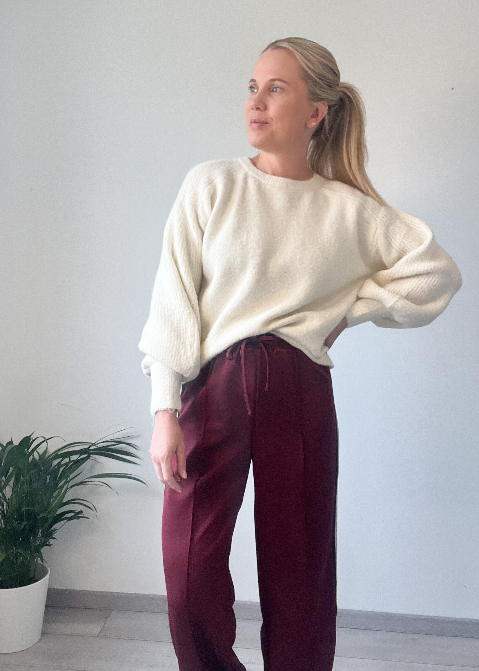 ECRU PAULIE KNIT one size