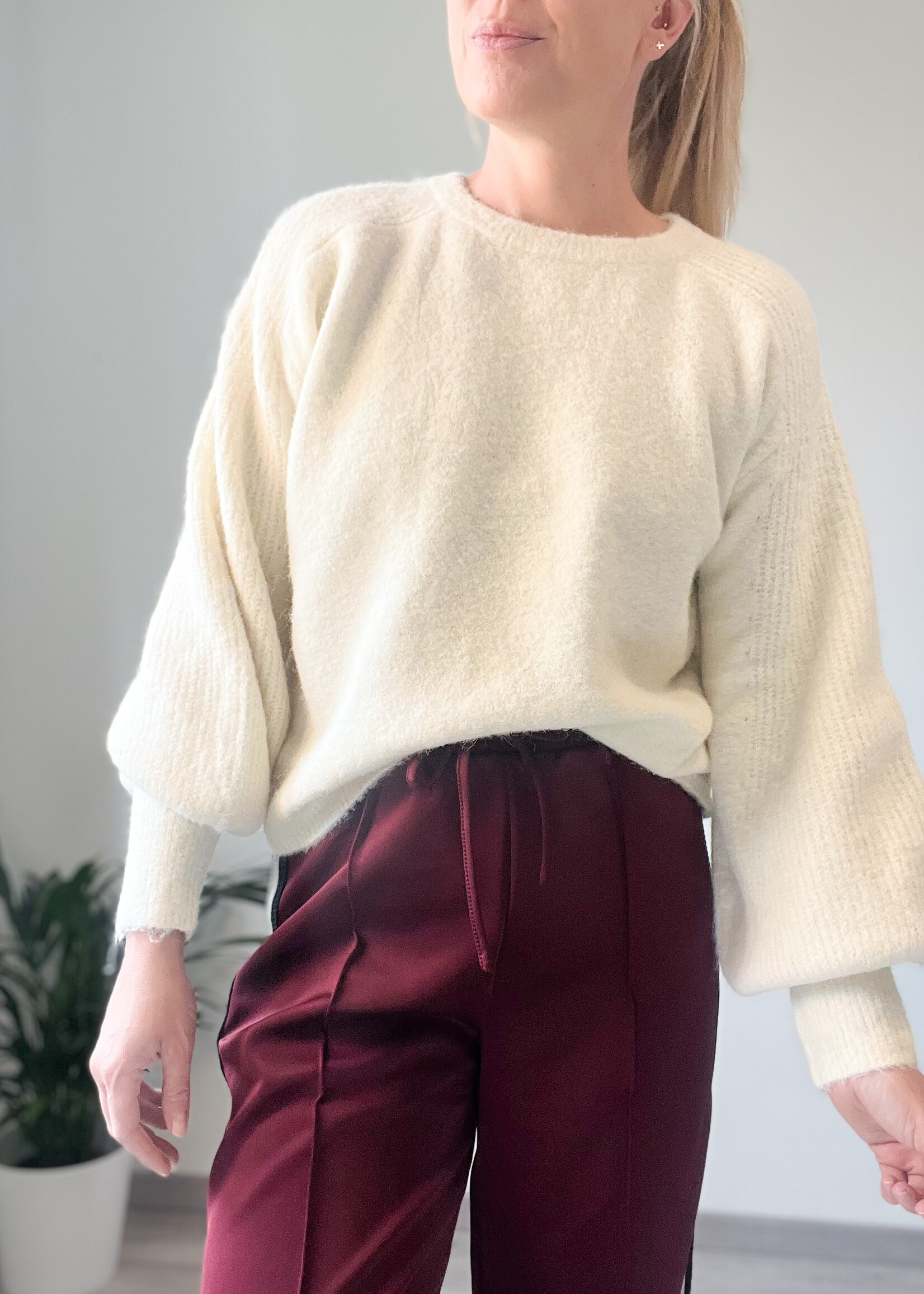 ECRU PAULIE KNIT one size