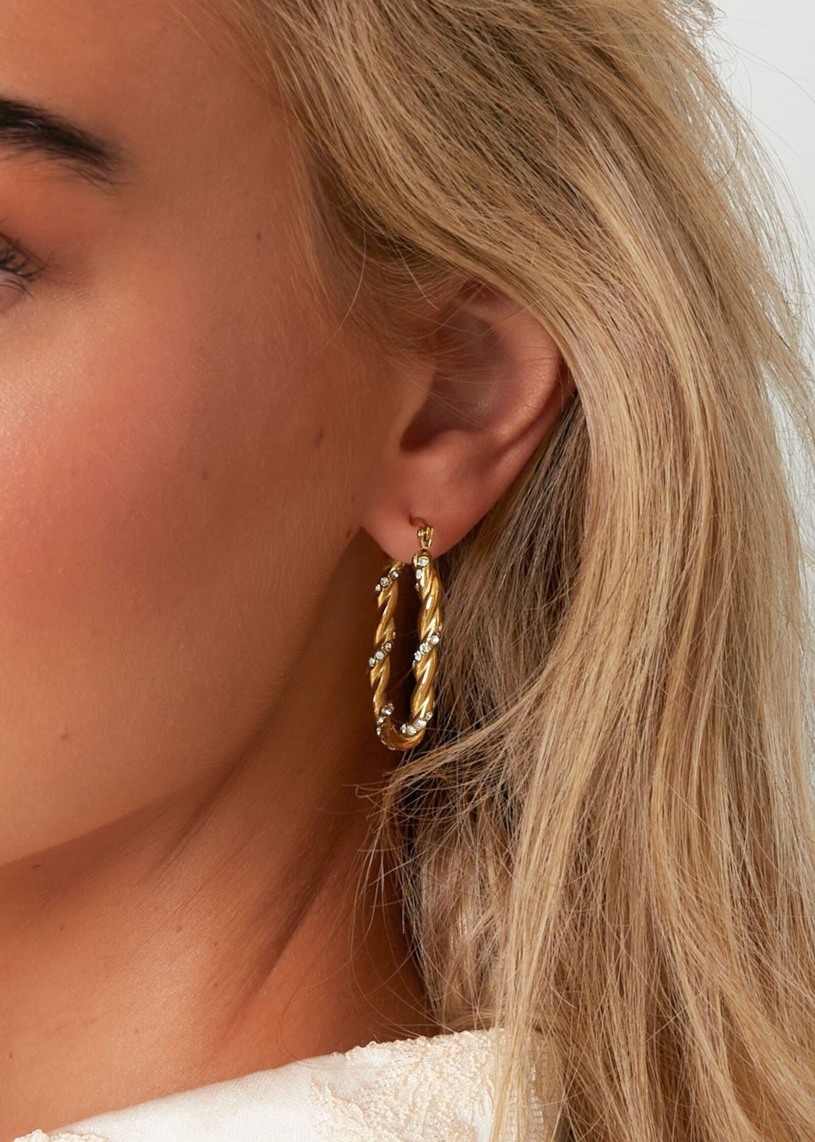 SPARKLE TWISTED HOOPS