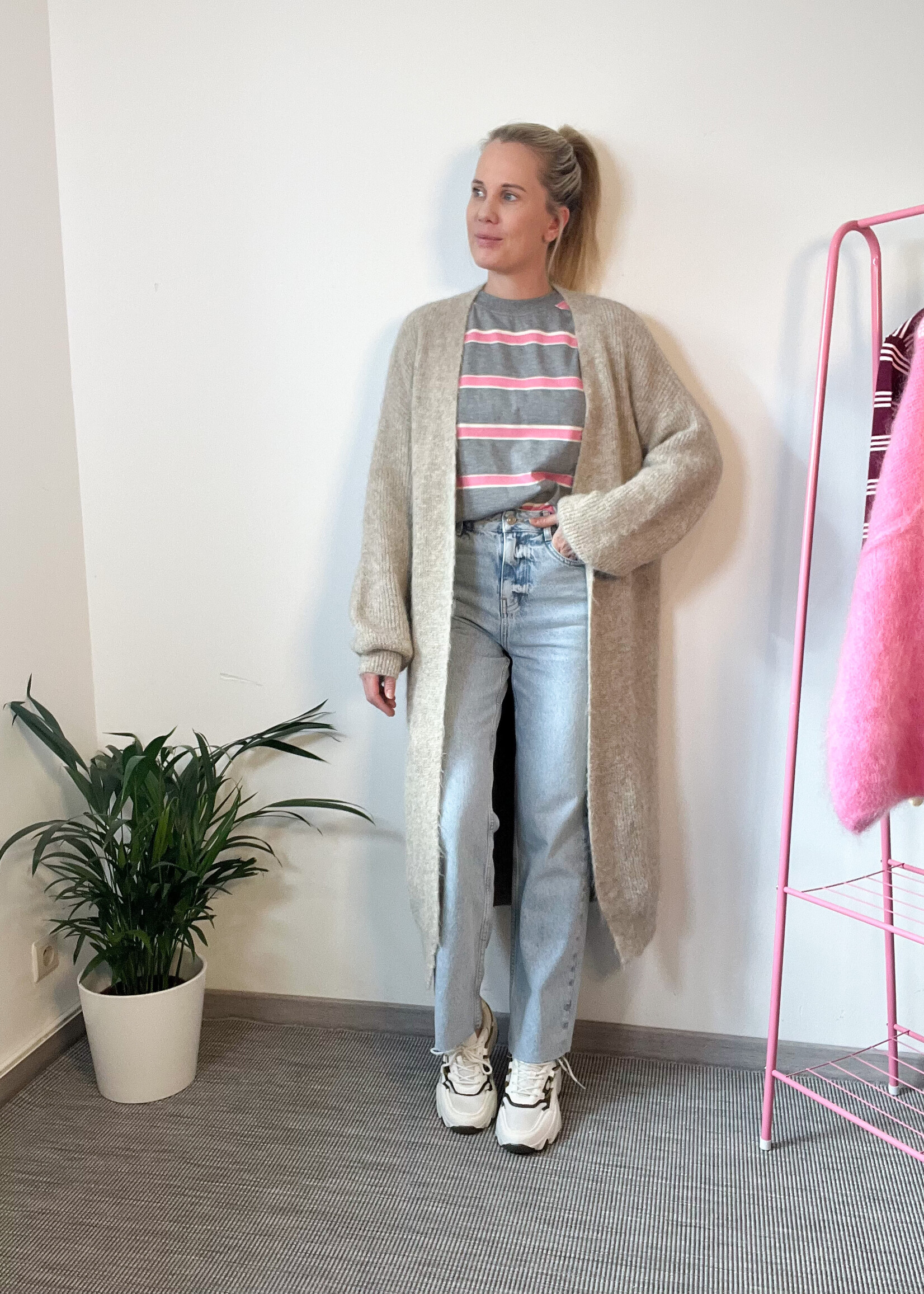 TAUPE CARDIGAN one size