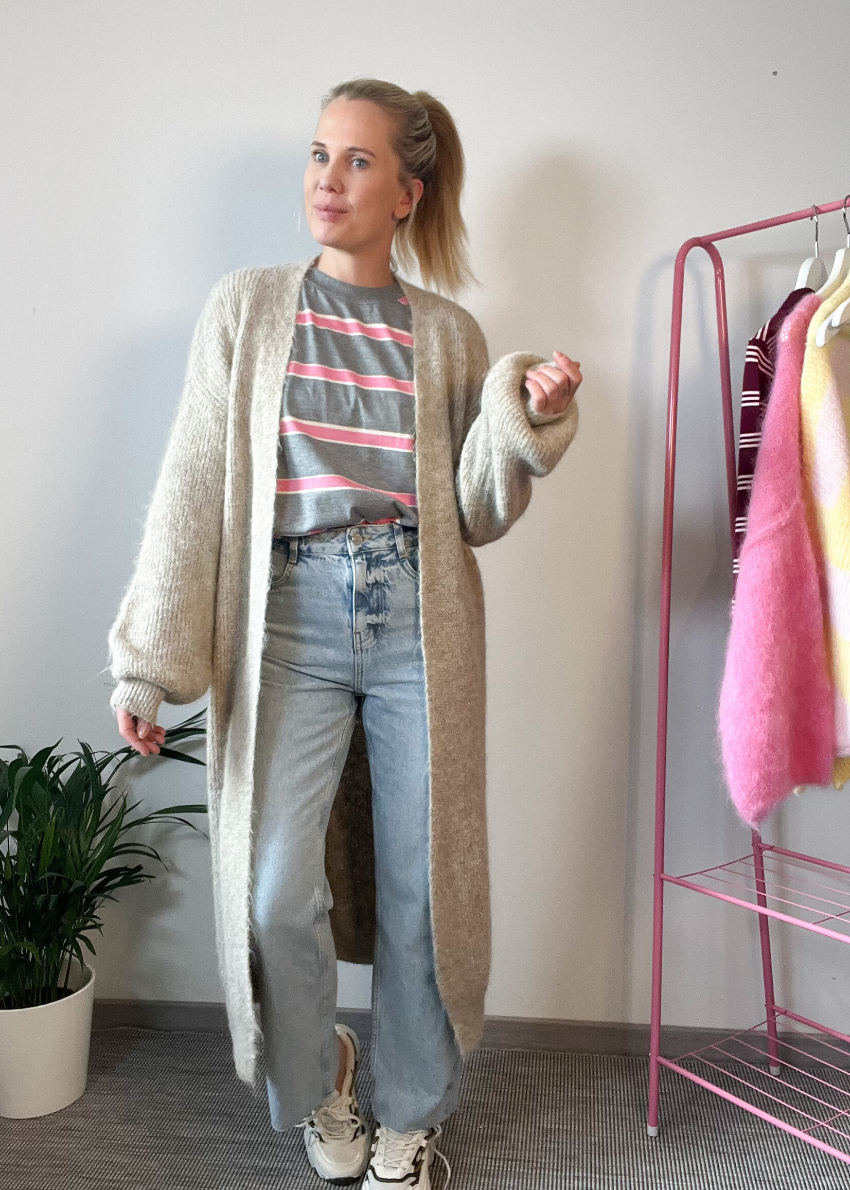 TAUPE CARDIGAN one size