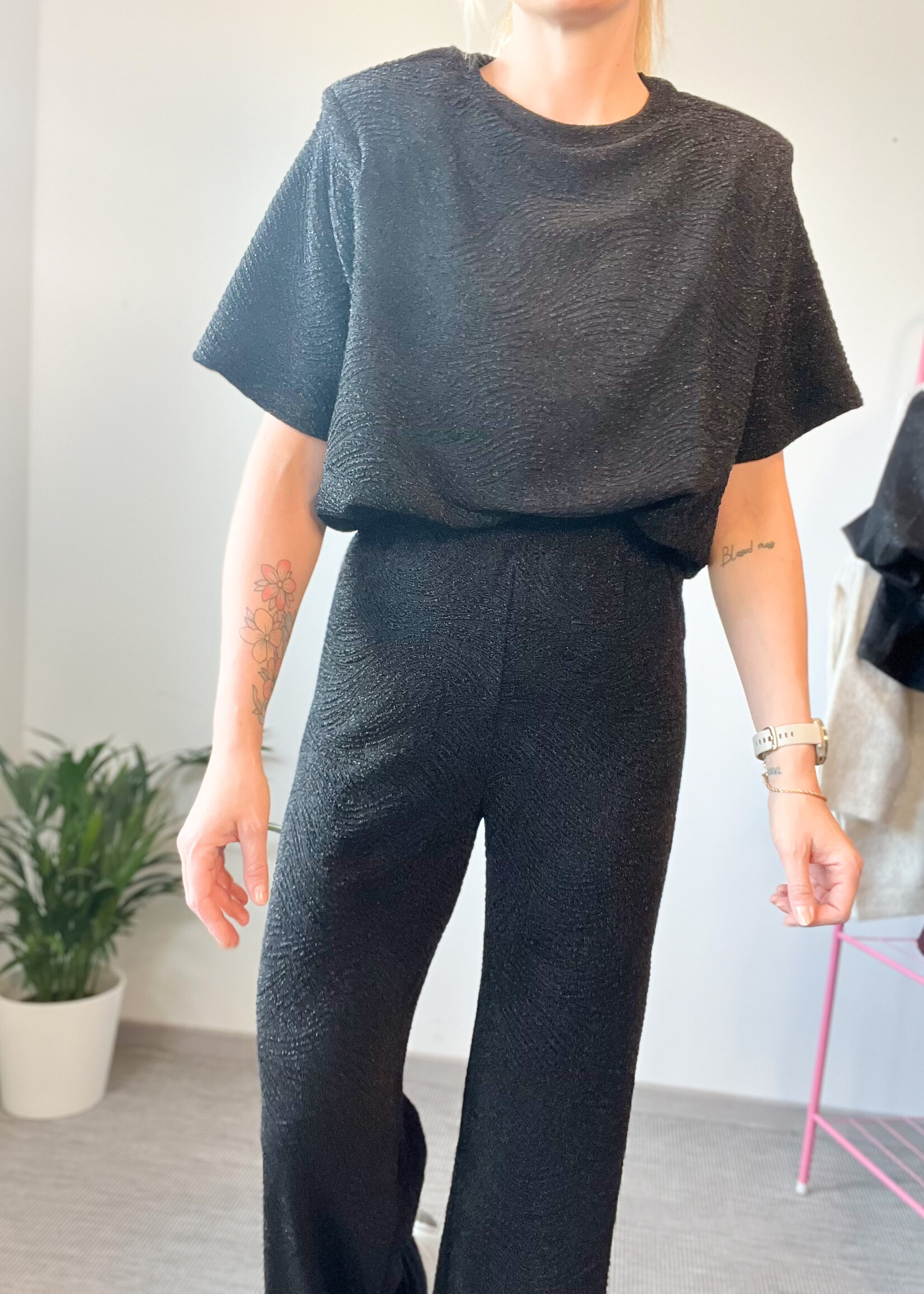 NAREEN BLACK TOP