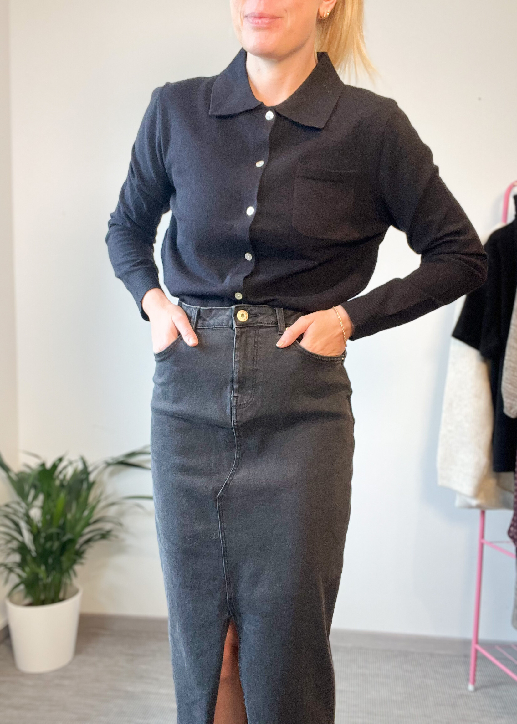 BLACK JANI TOP
