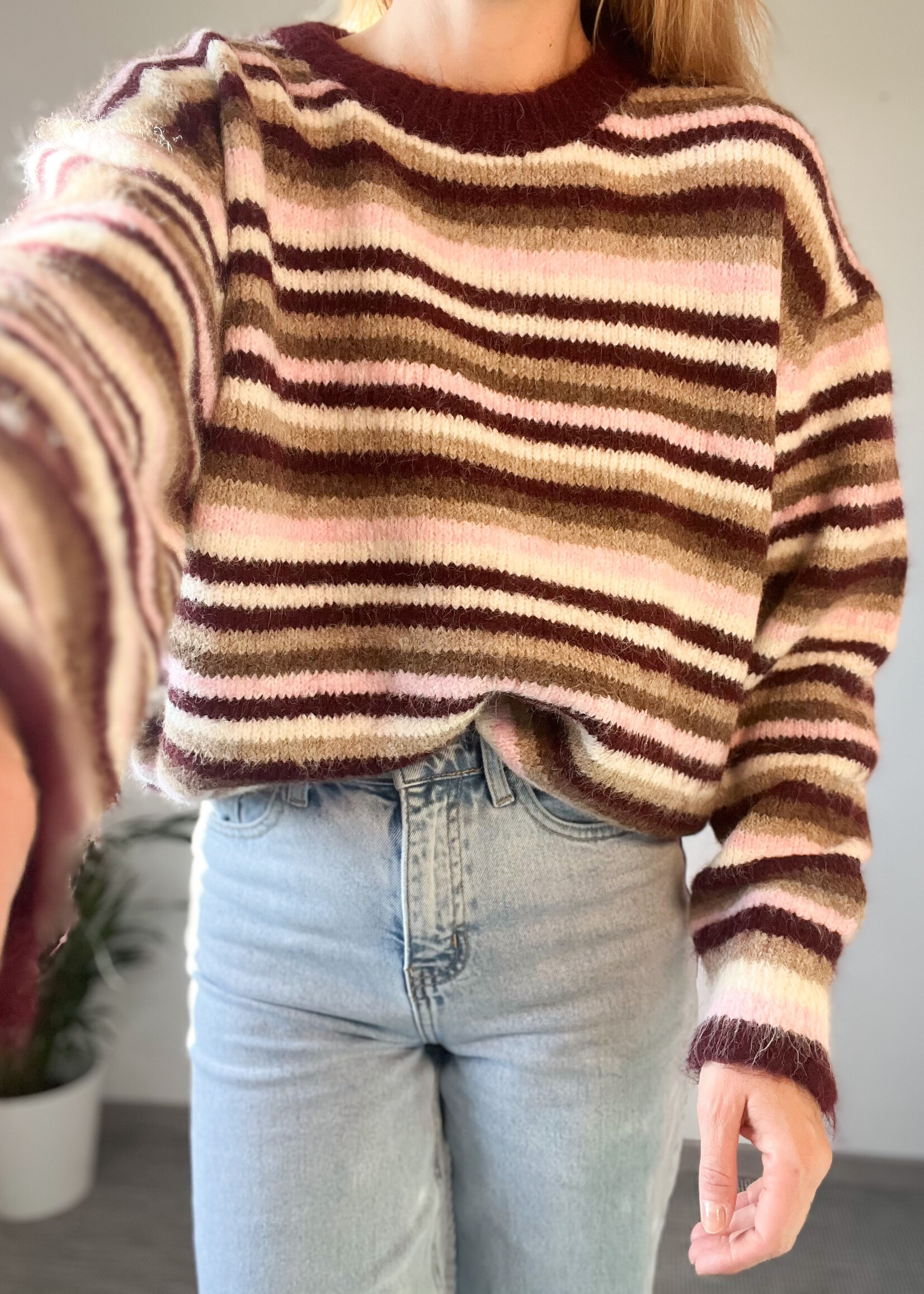 JONA KNIT