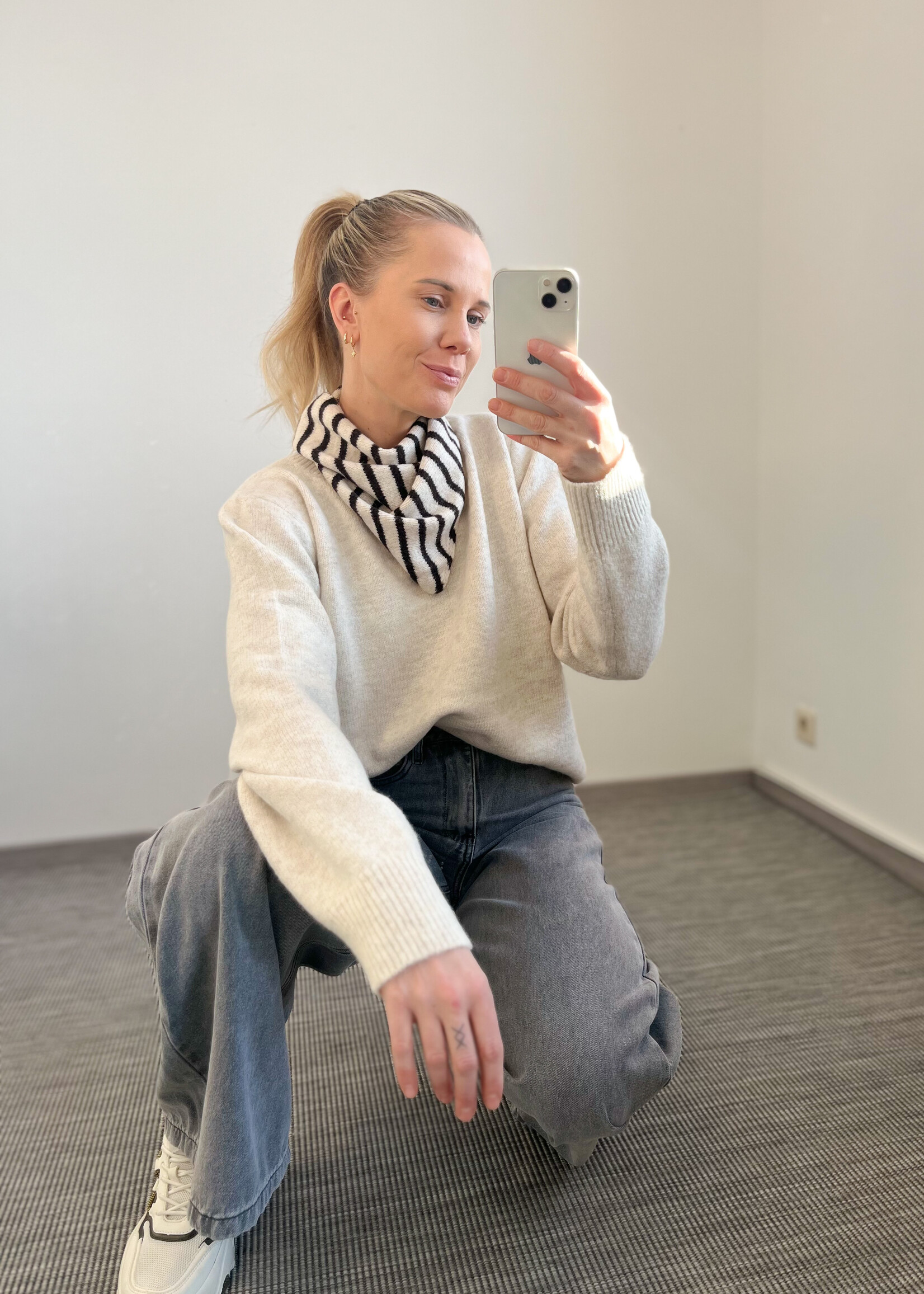 ELLA KNIT BEIGE WITH SCARF one size