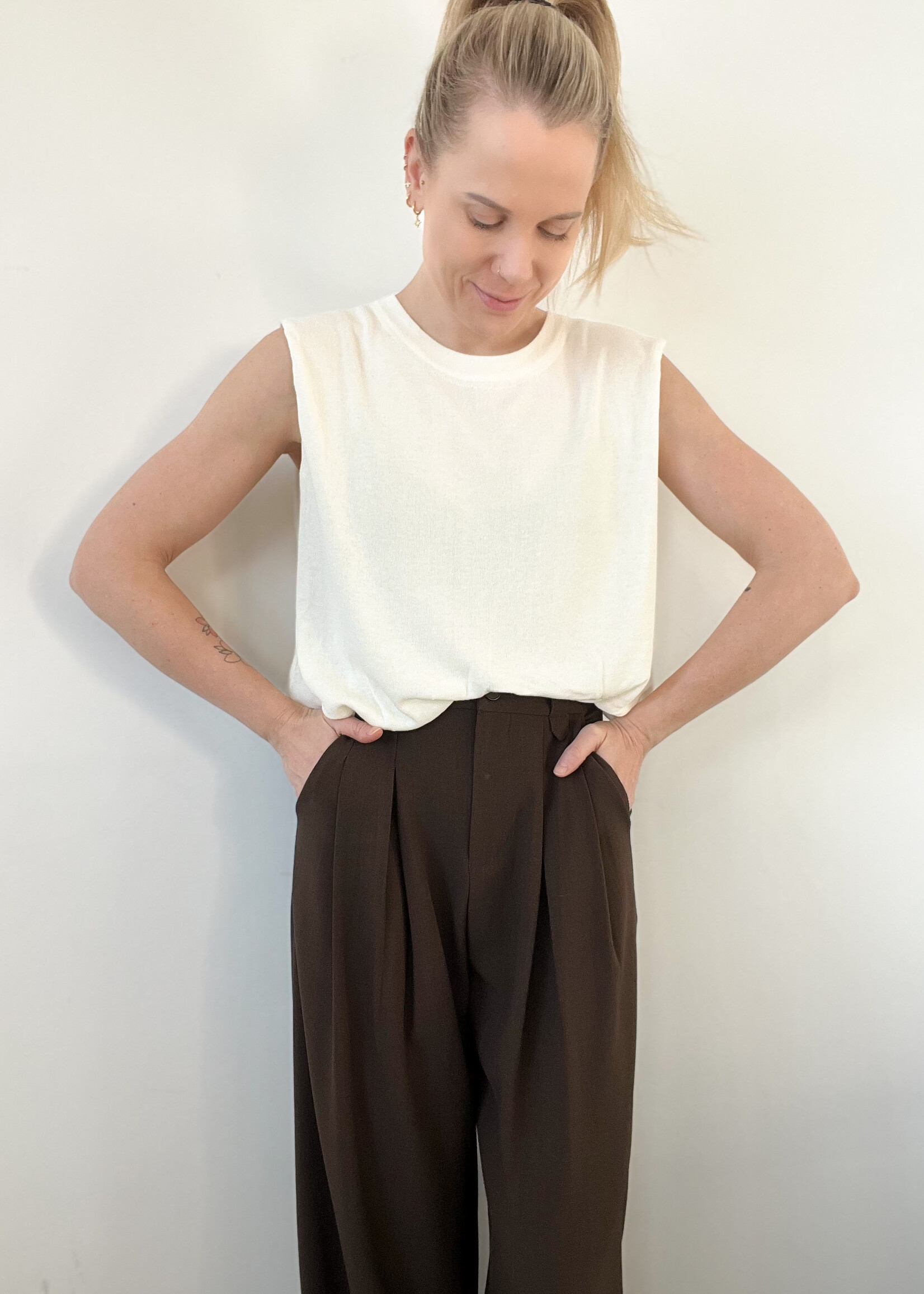 BODY OFFWHITE TOP one size