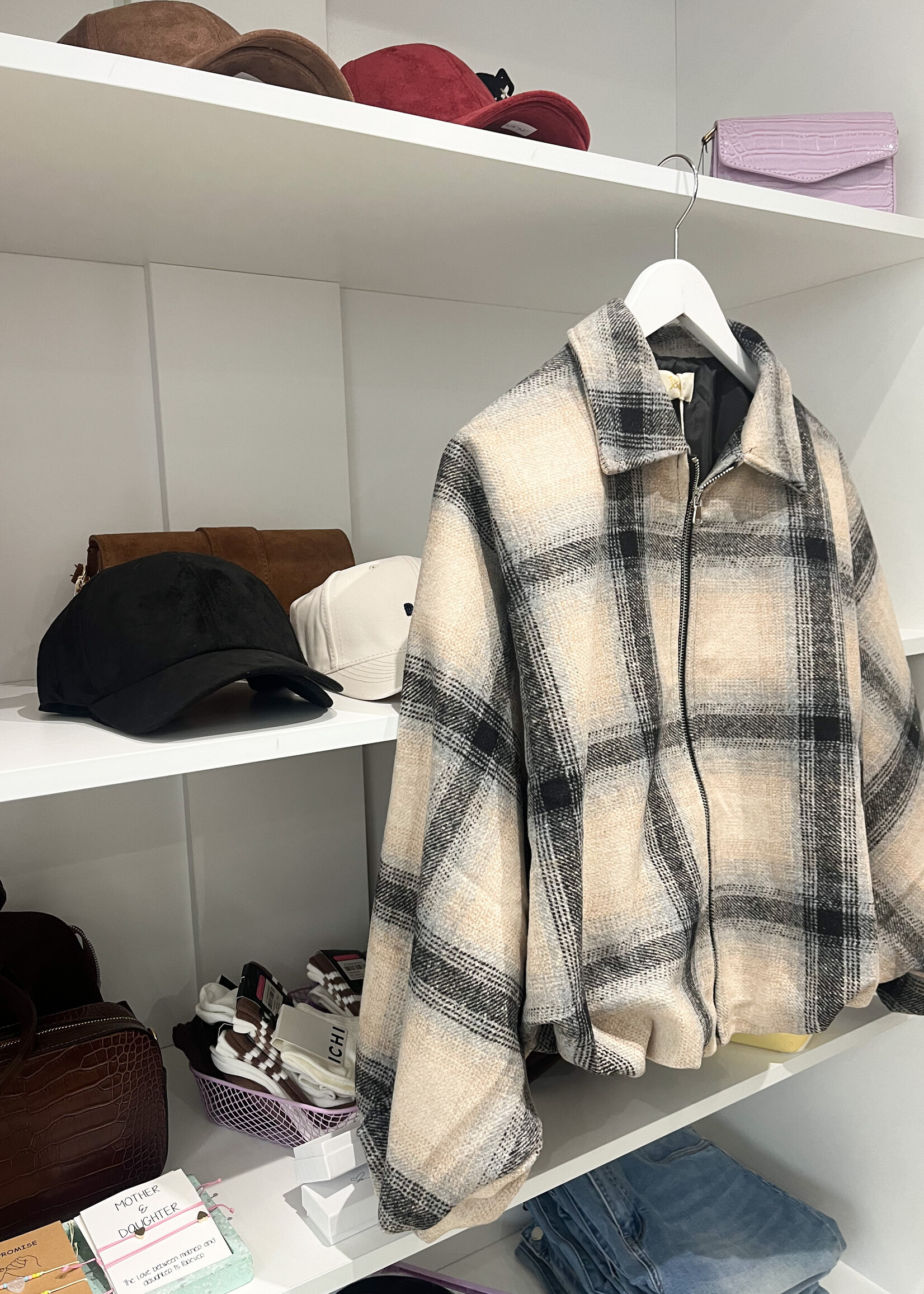 CHECKED BOMBER one size