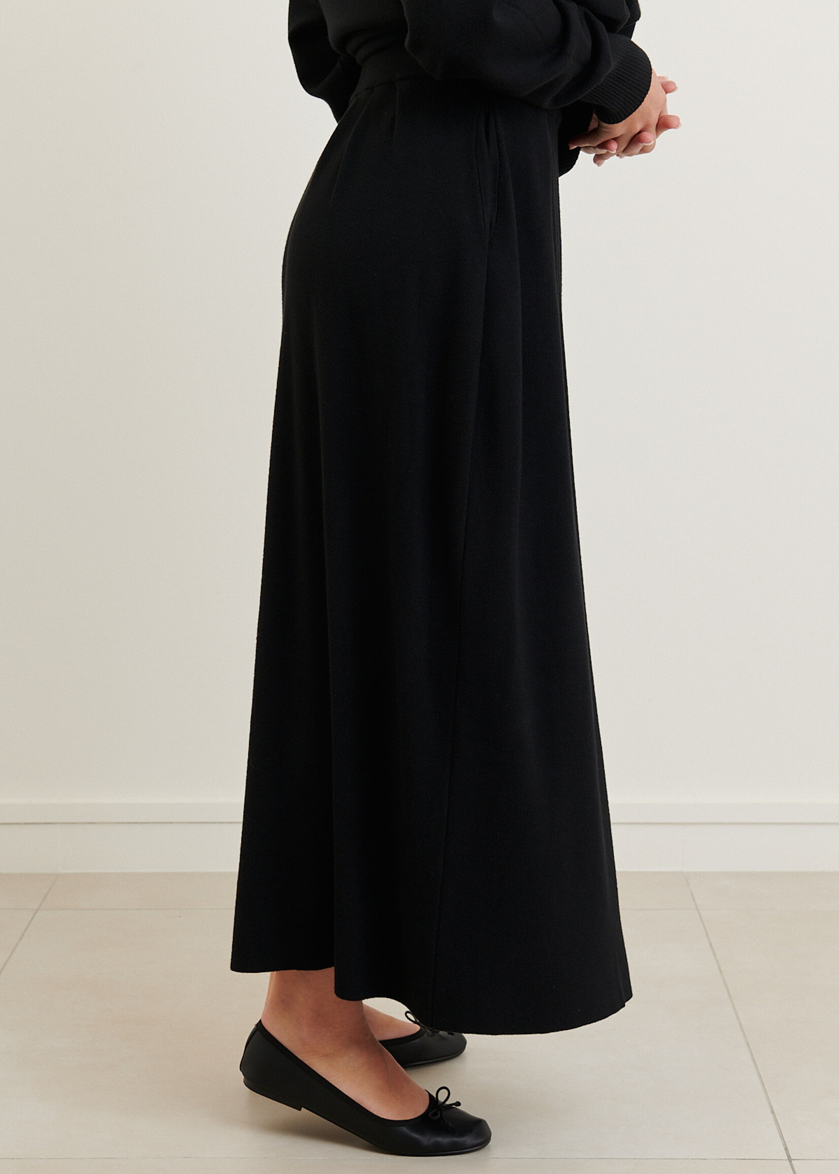 BLACK SWEATERSKIRT One size