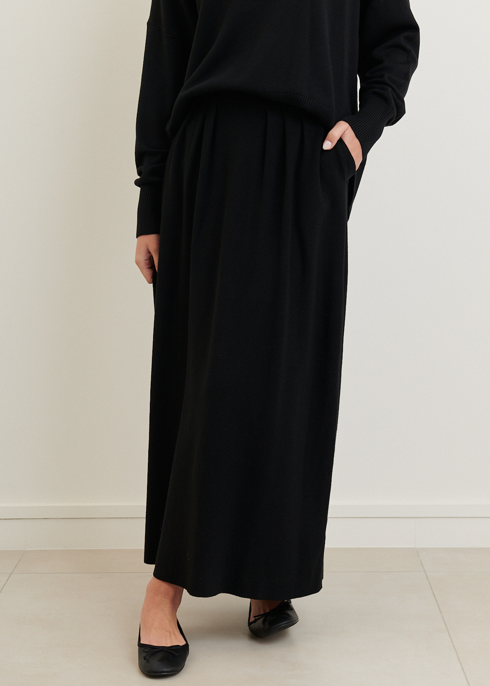 BLACK SWEATERSKIRT One size