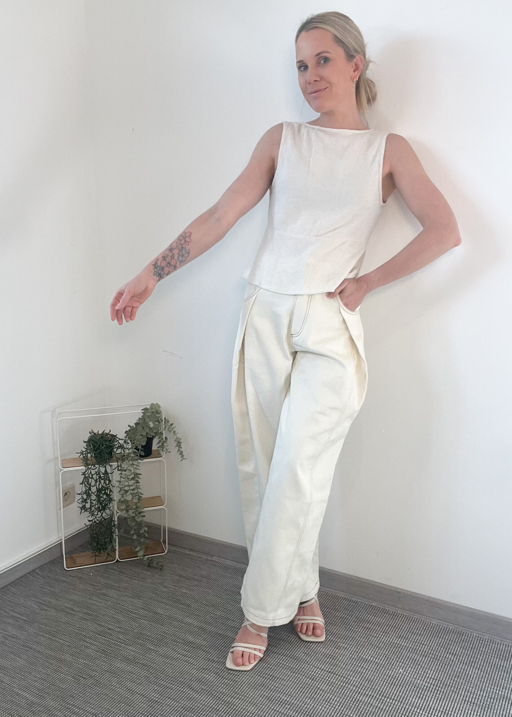 FEMKE LINNEN TOP BEIGE