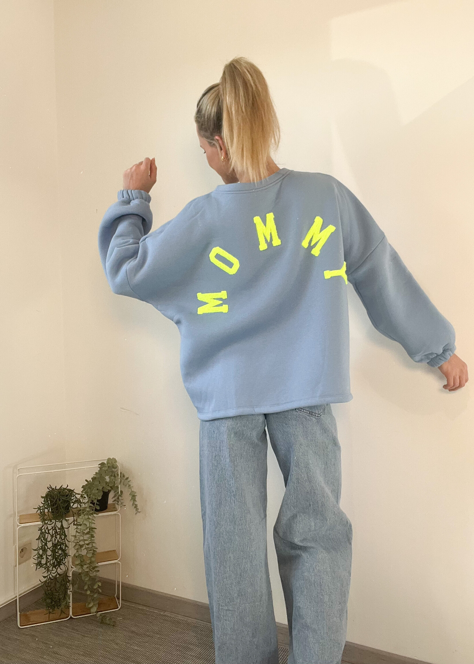 MOMMY BLUE SWEATER One size