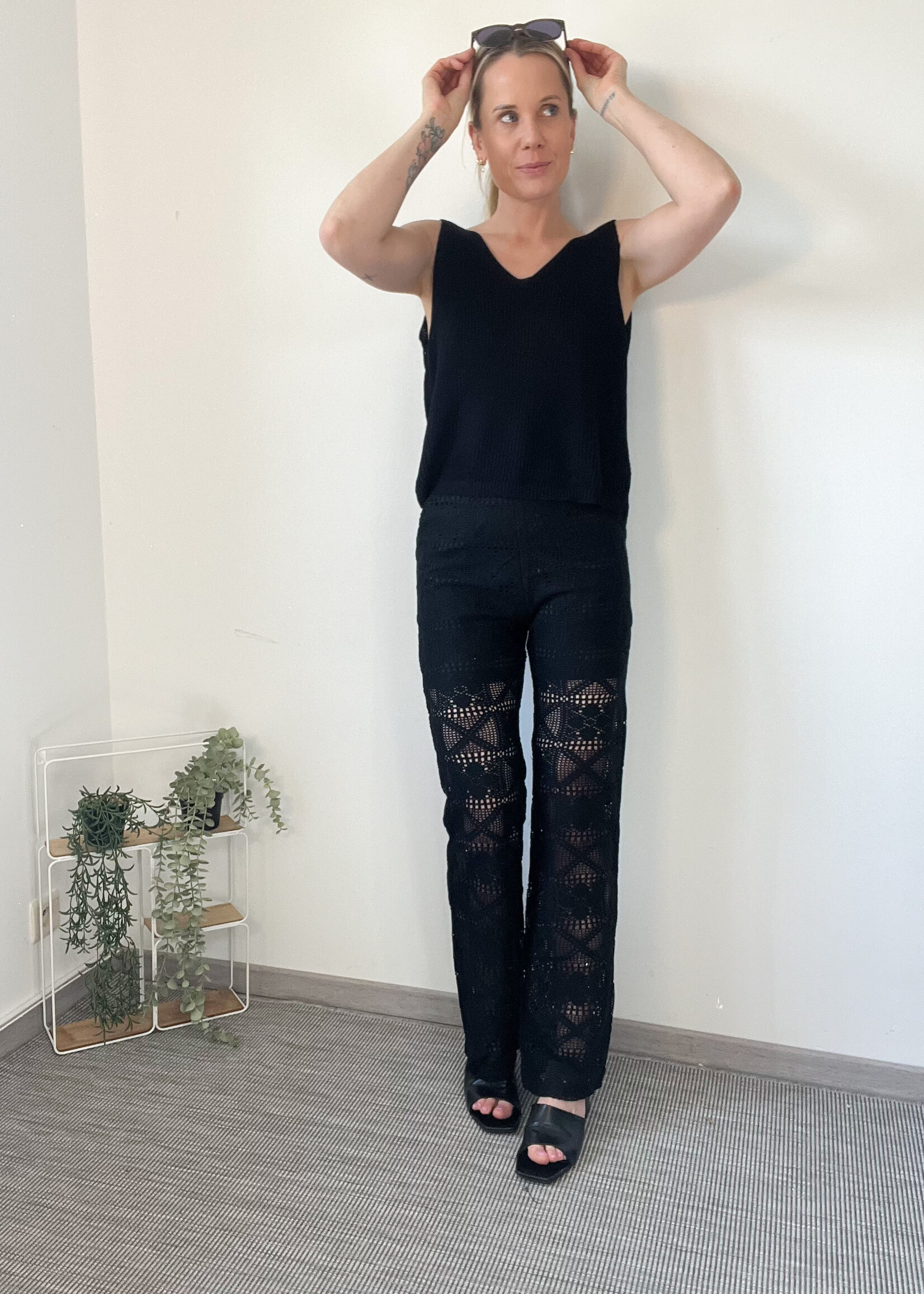 KNOT TOP BLACK One size