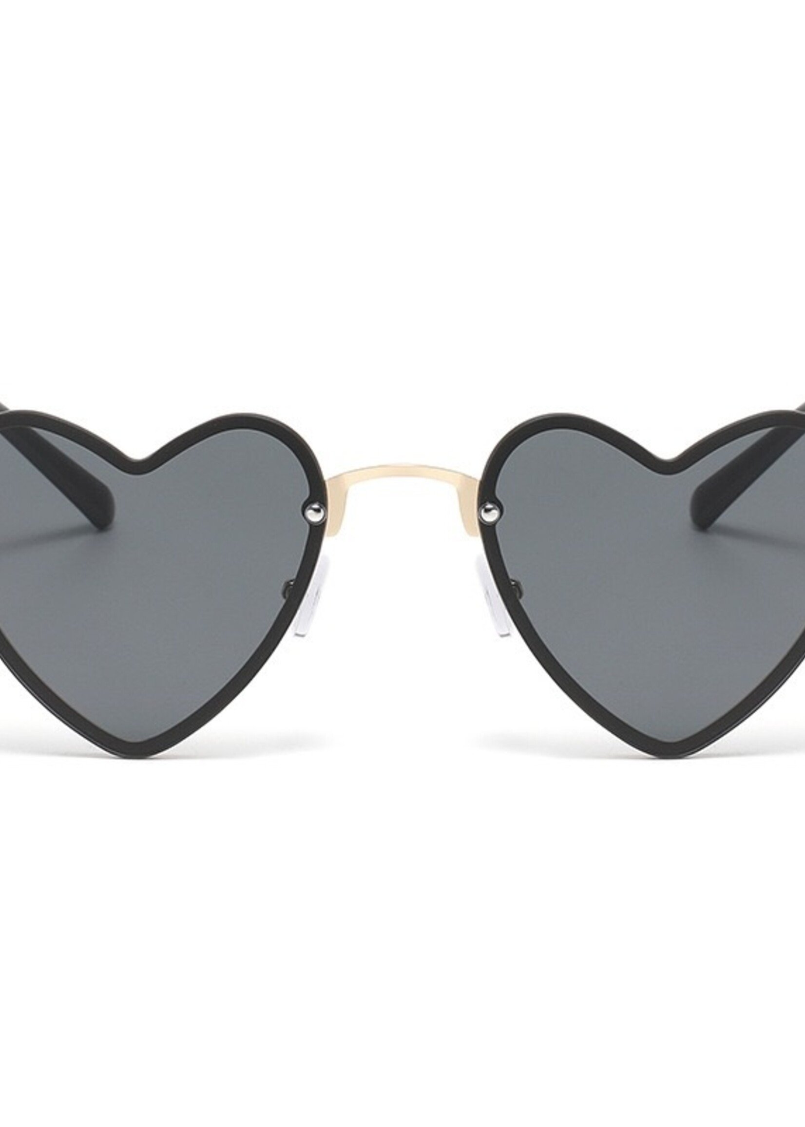 HEARTED SUNNIES