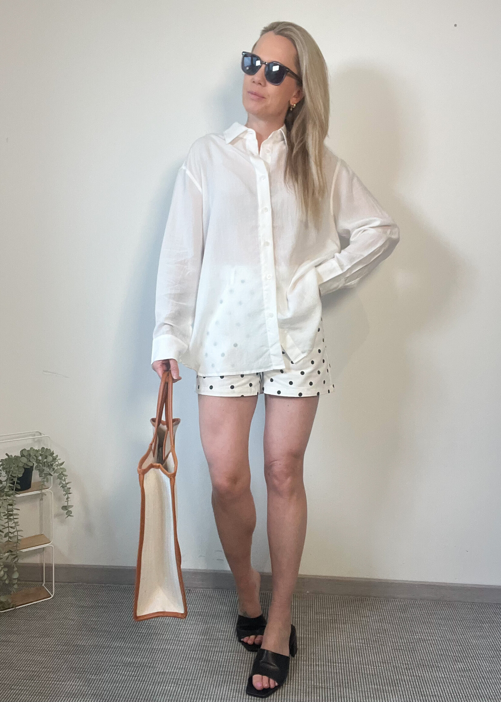 THAT MUSTHAVE BLOUSE