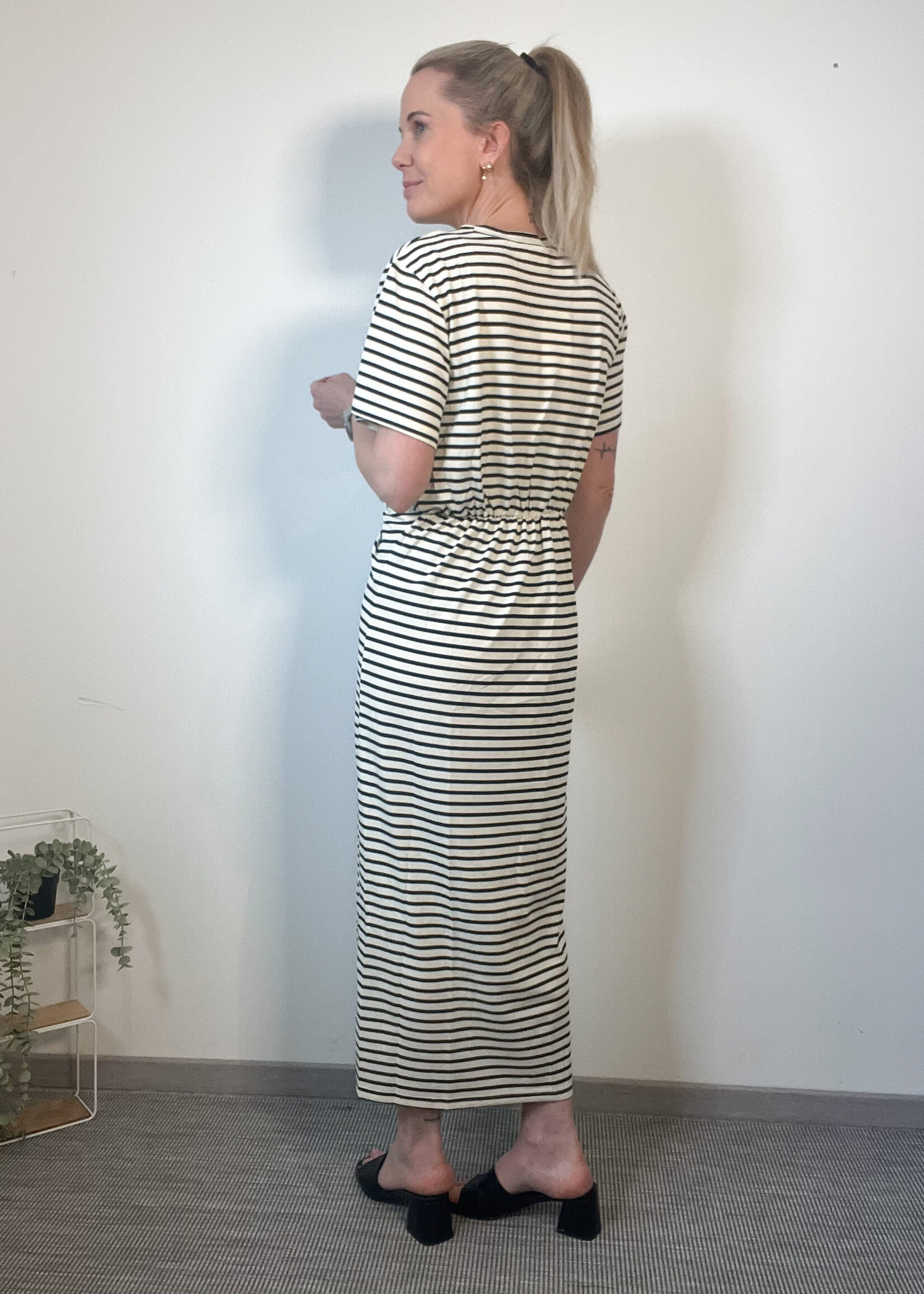 BLACK STRIPE DRESS