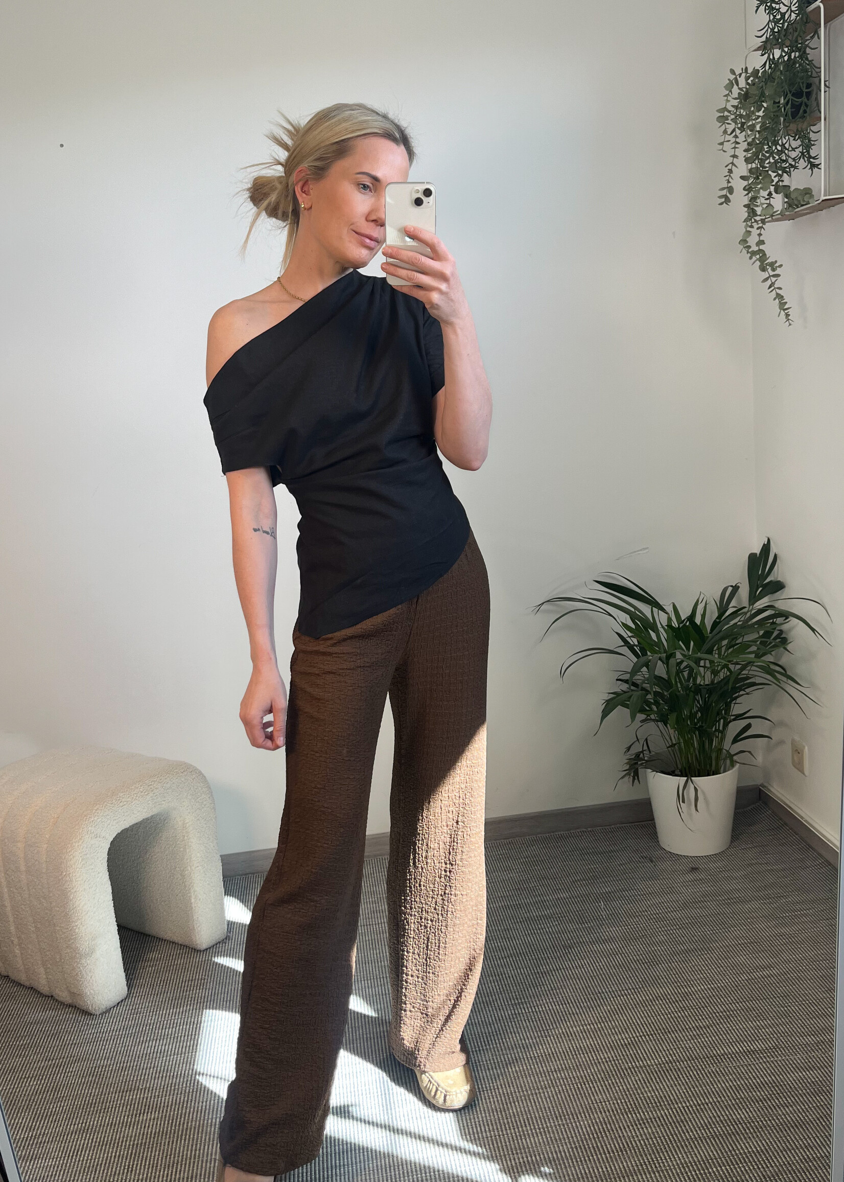DRAPED TOP BLACK