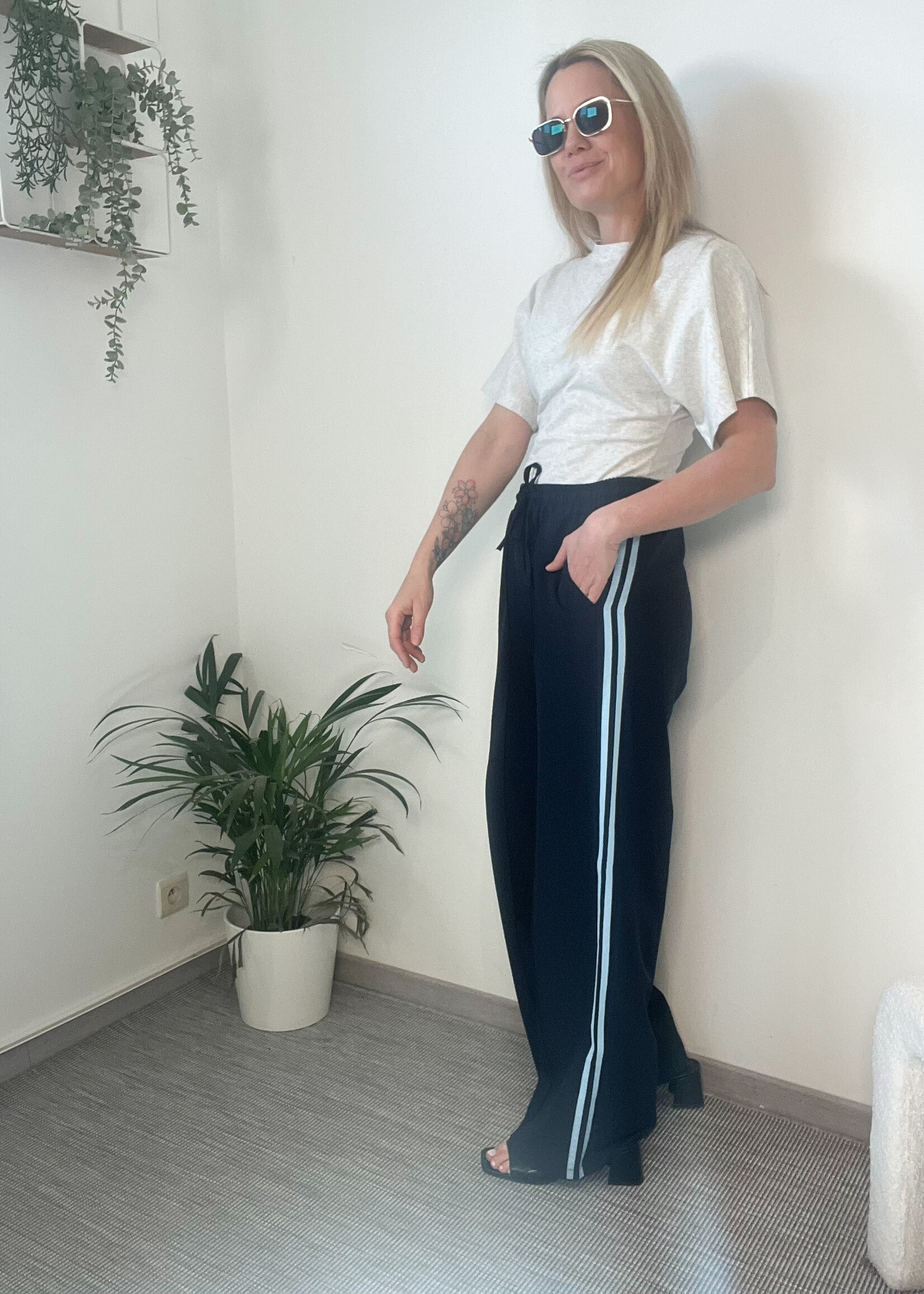 JAY BLUE TRAINERS