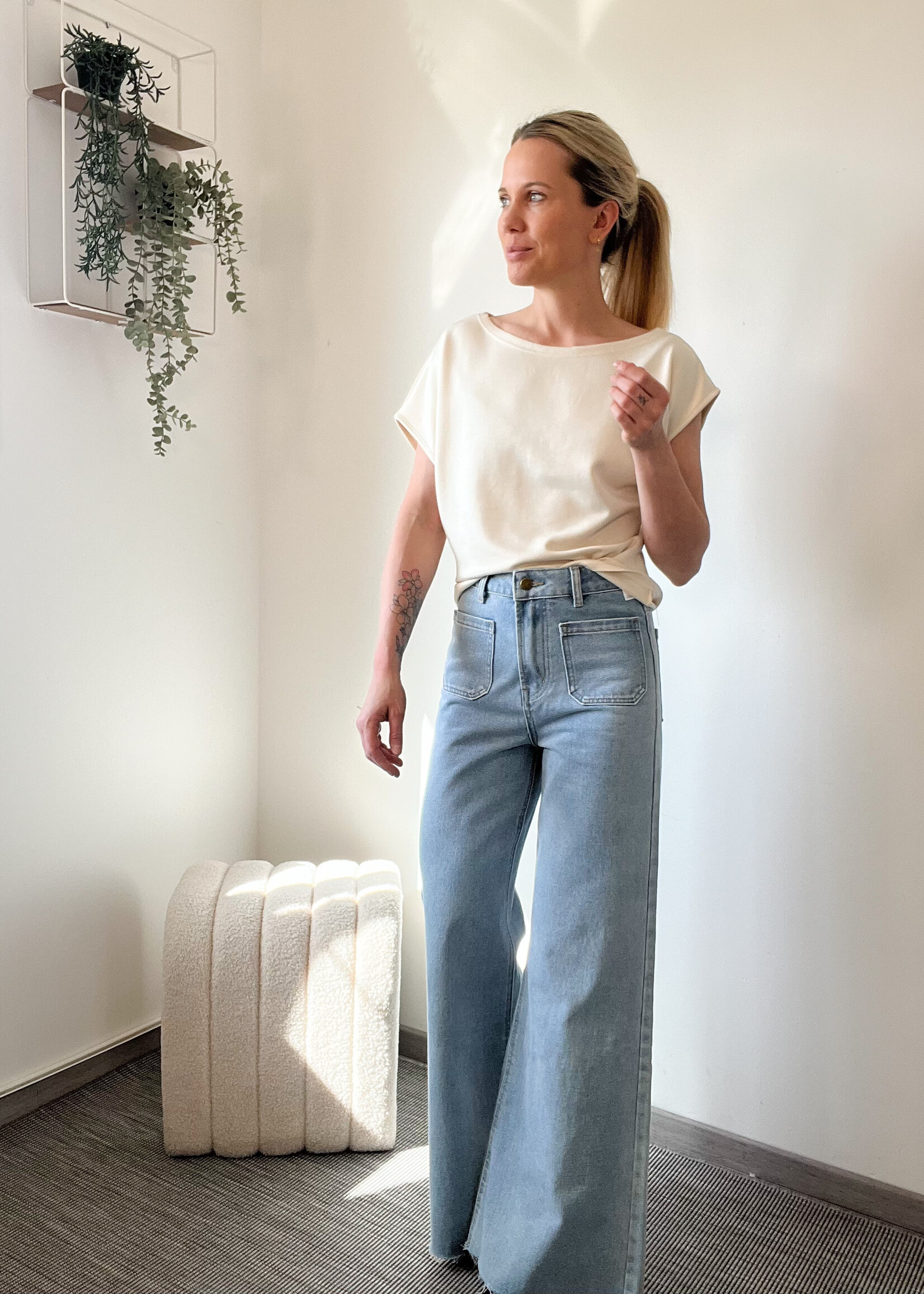 THAT PERFECT BASIC CREME TOP