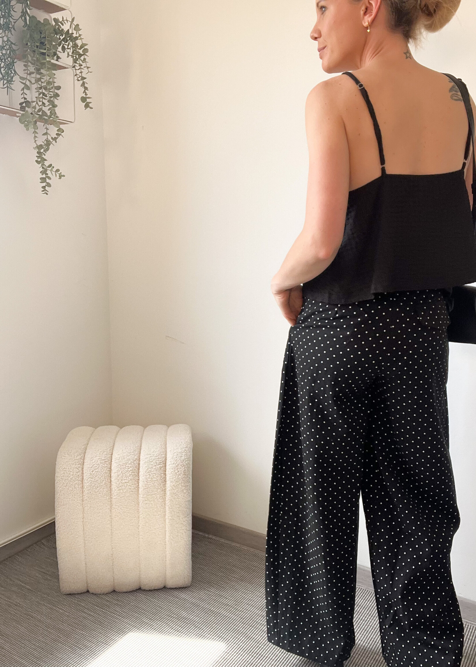 BLACK ROMANCE TOP