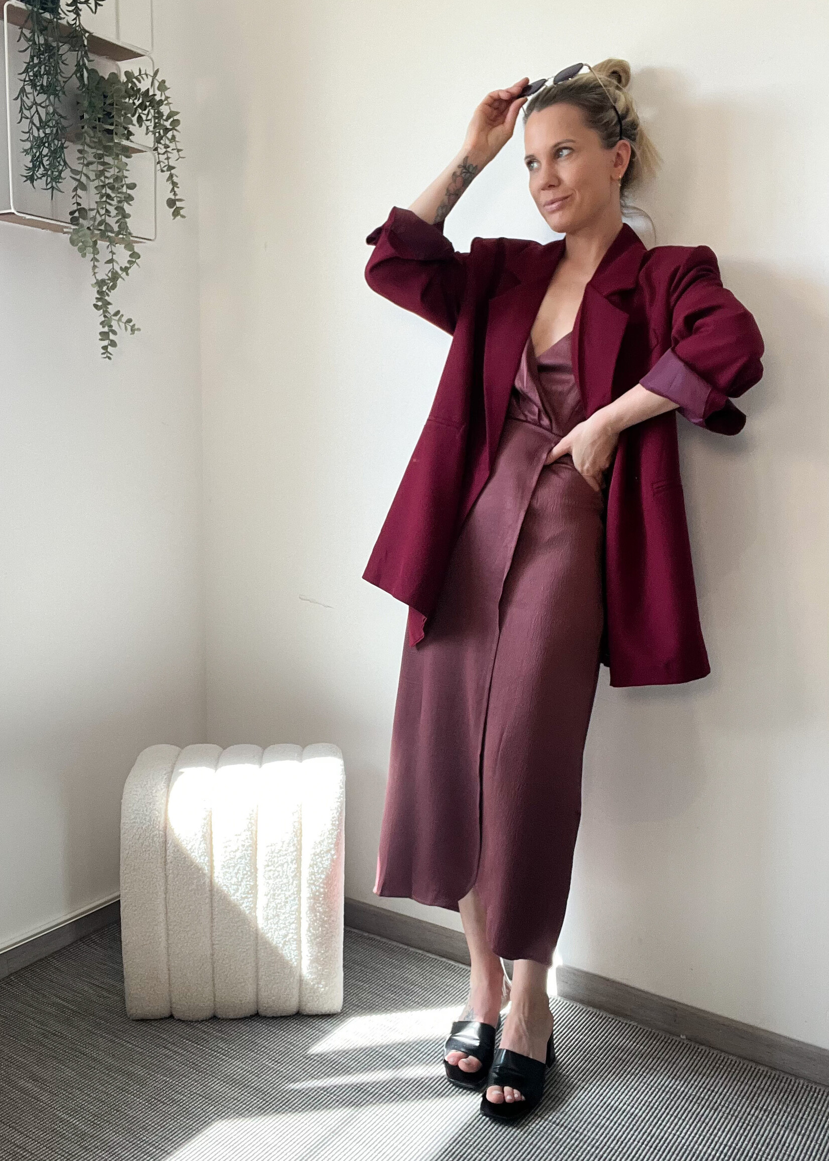 BURGUNDY BLAZER one size