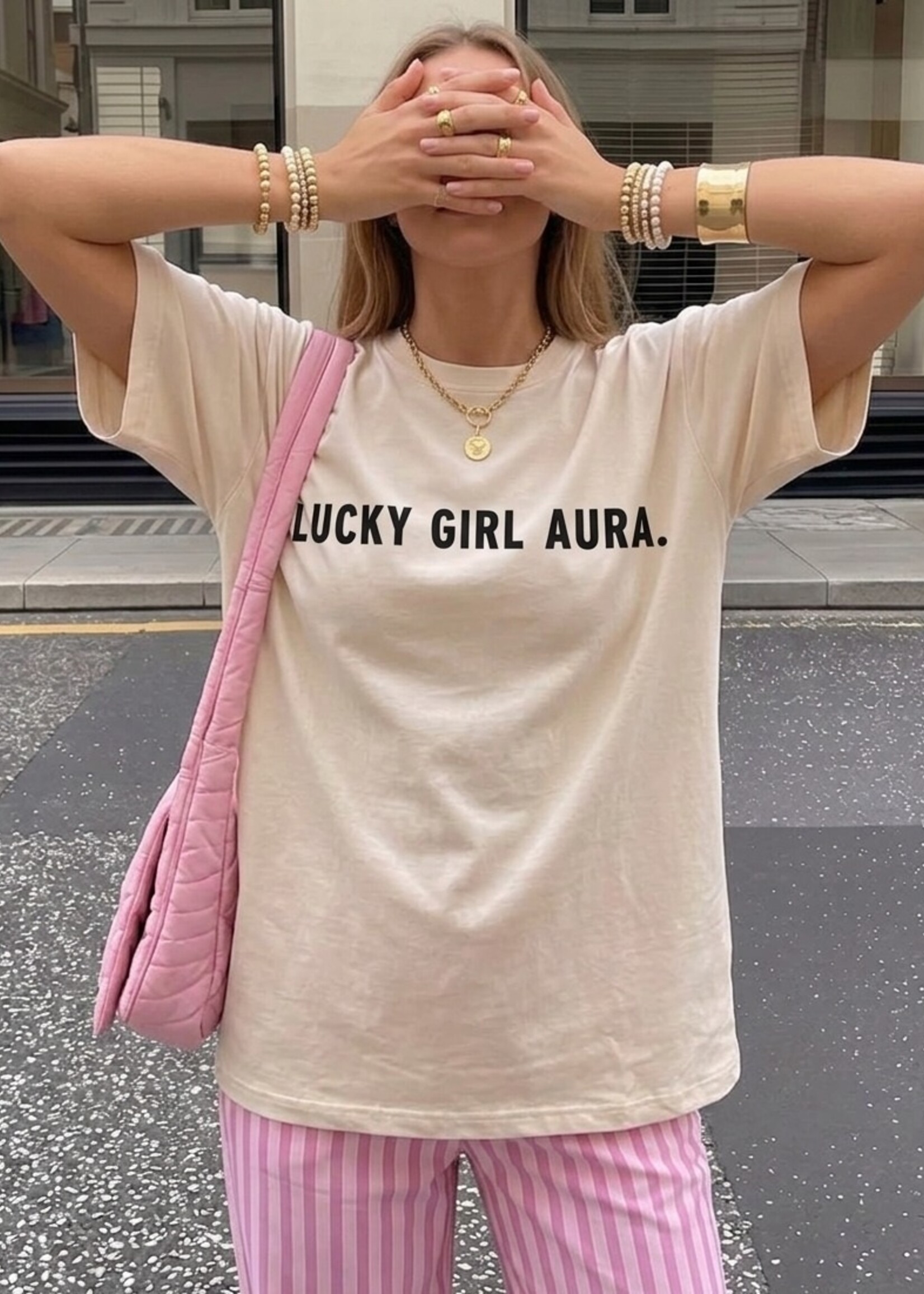 LUCKY GIRL