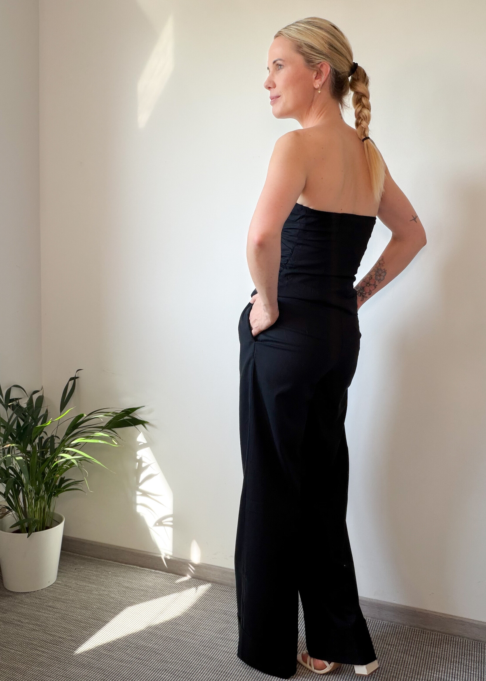 PANTS WITH LINNEN