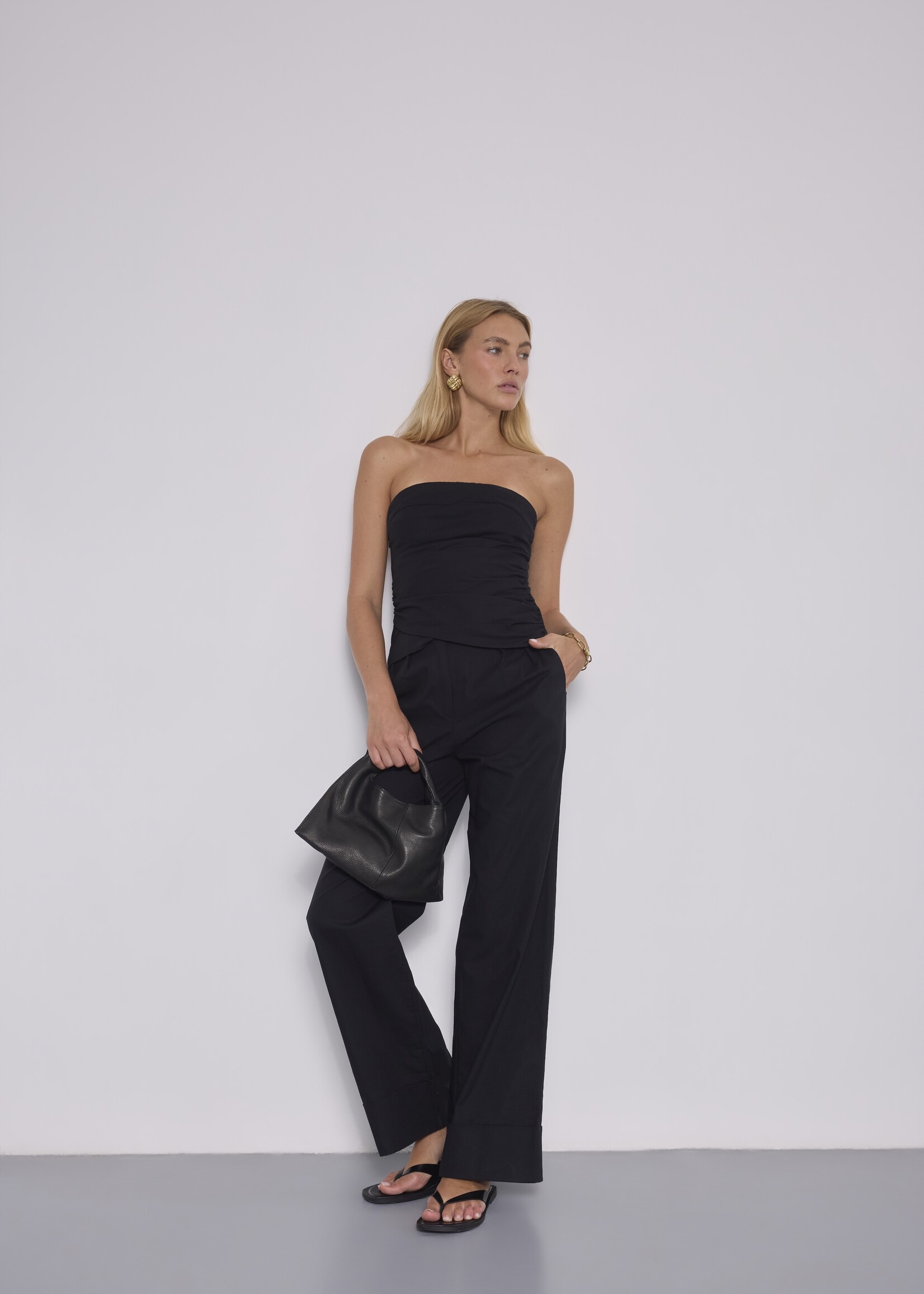 PANTS WITH LINNEN
