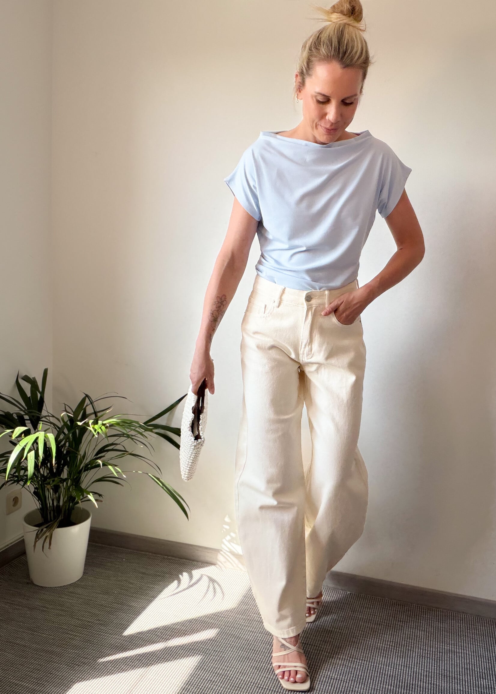 THAT PERFECT BASIC BABY BLUE TOP