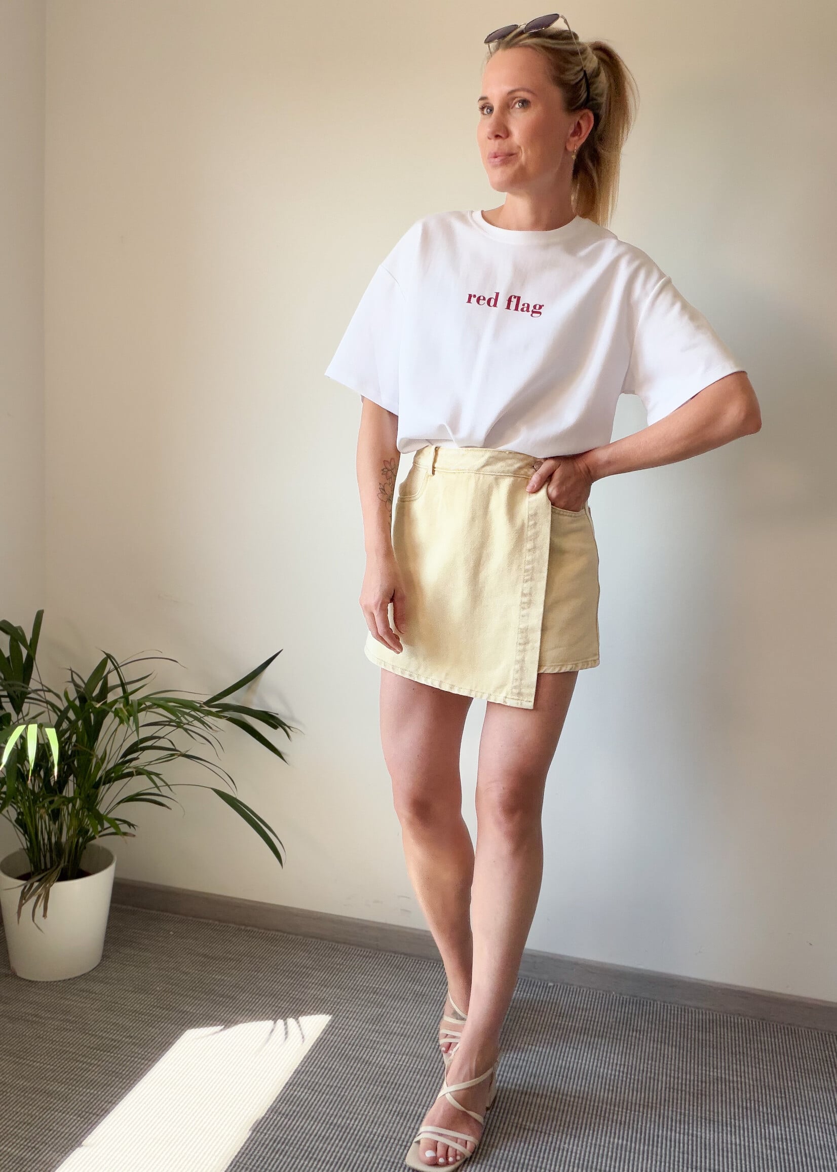 BEIGE DENIM SKORT