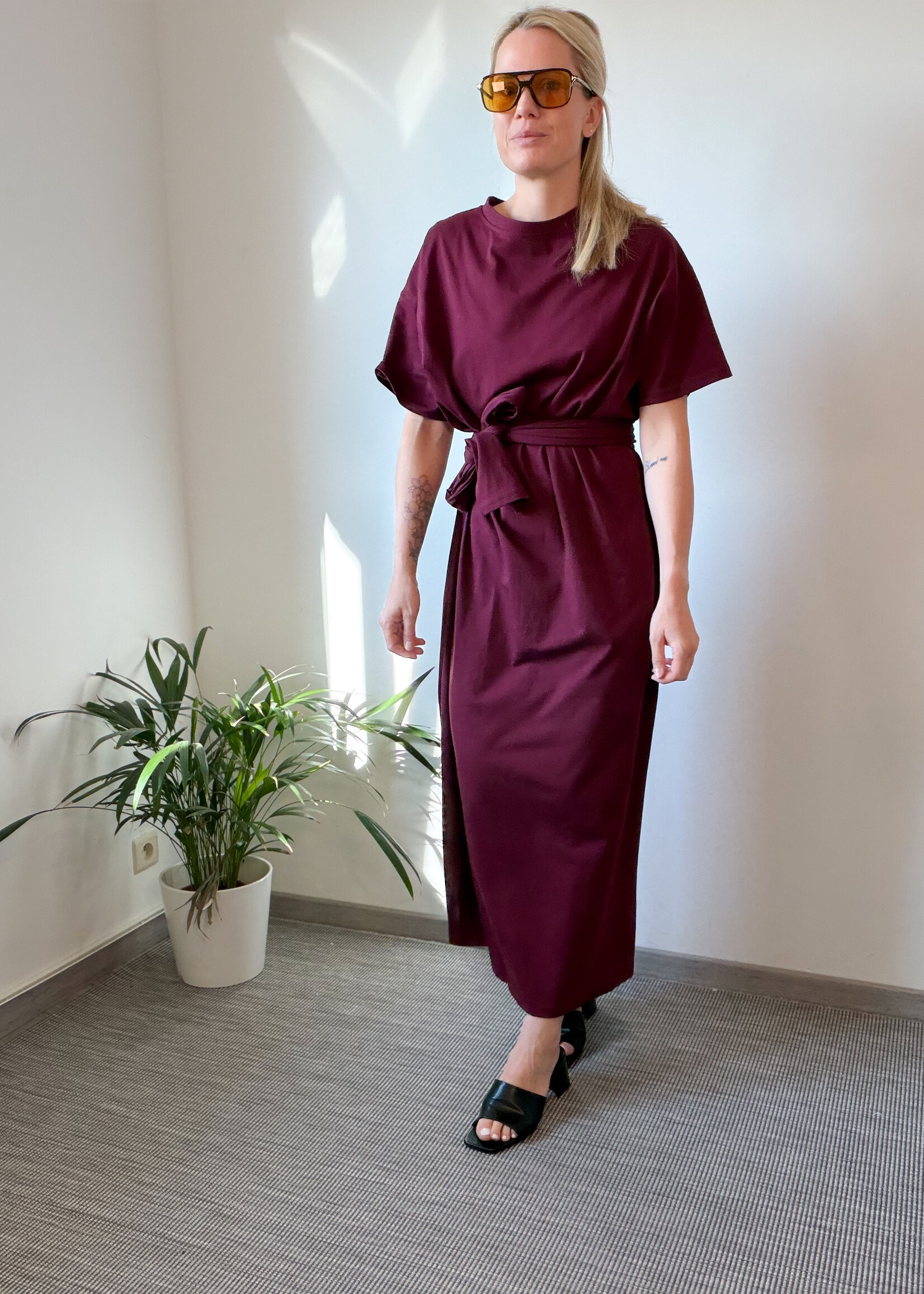 BOBBY DRESS BURGUNDY One size