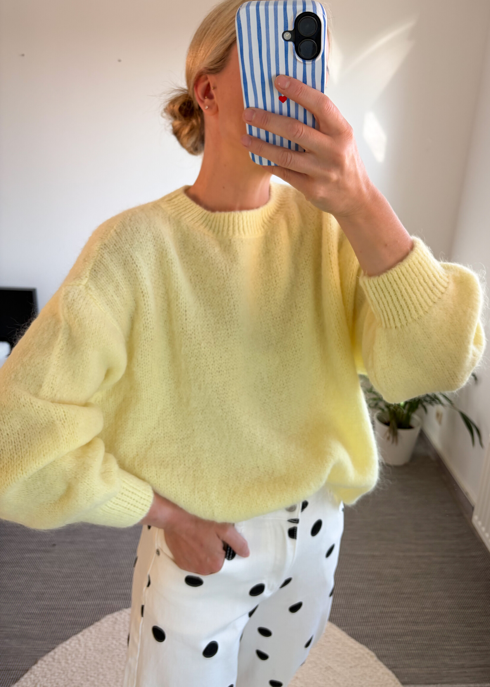 TINA YELLOW KNIT